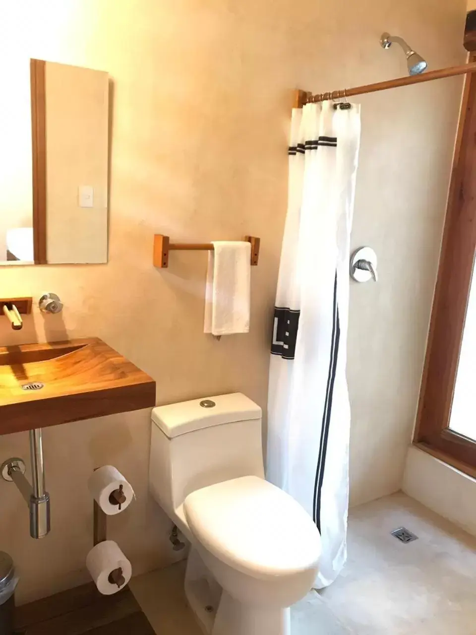 Shower, Bathroom in Hotel Buenavista Bacalar - Yoga & Meditation Included