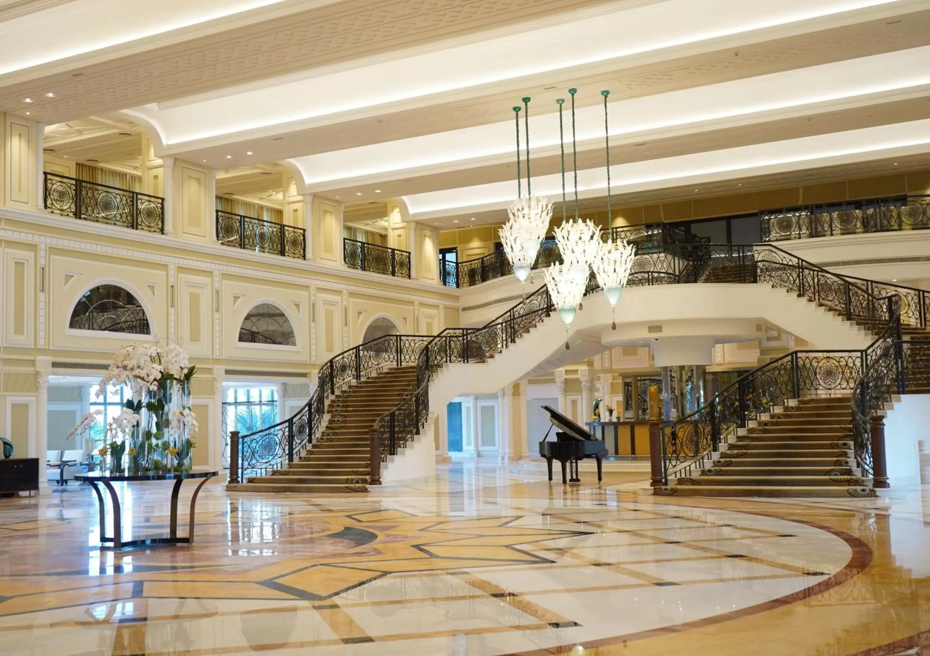 Meeting/conference room, Lobby/Reception in Waldorf Astoria Ras Al Khaimah