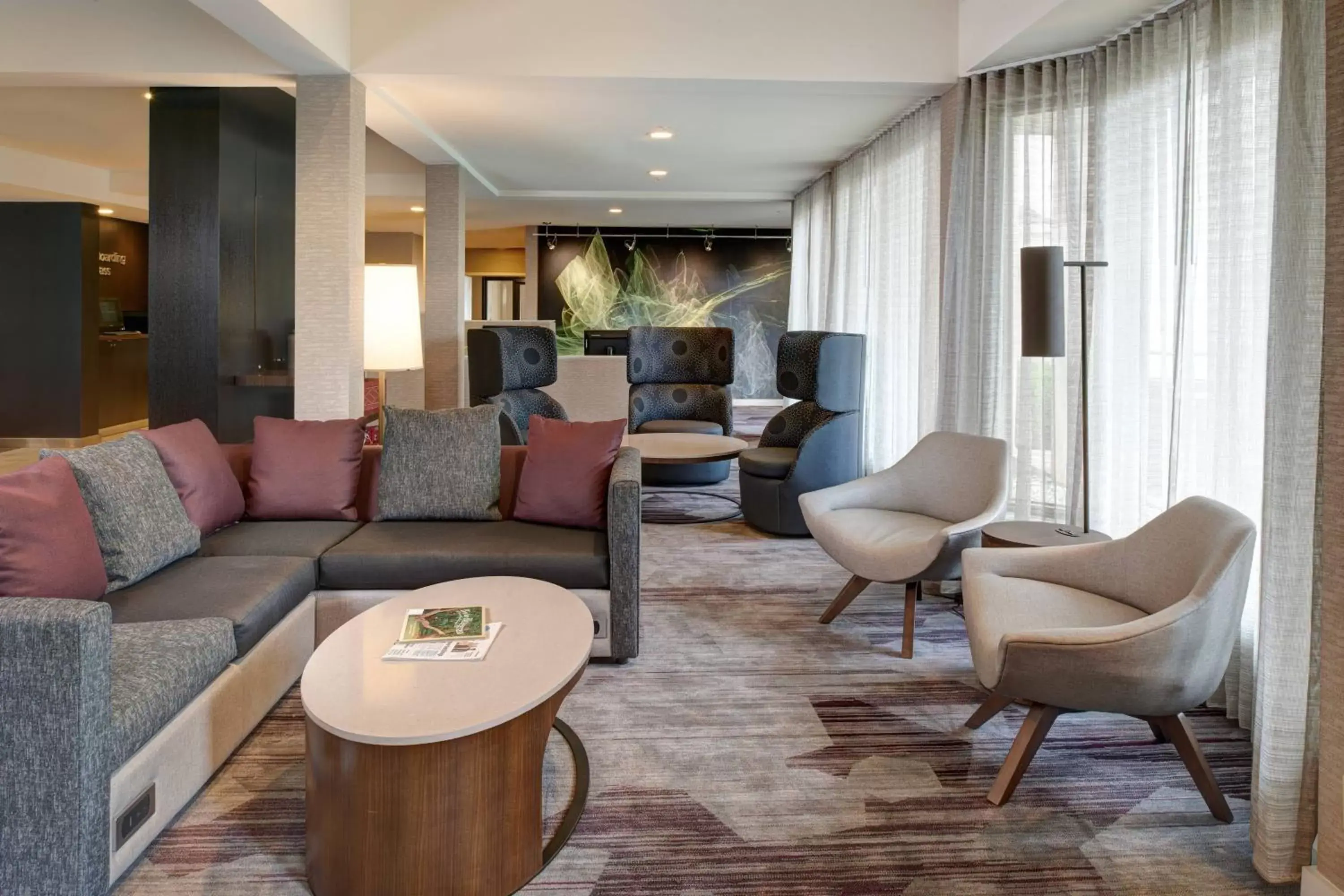 Lobby or reception, Seating Area in Courtyard by Marriott Louisville East