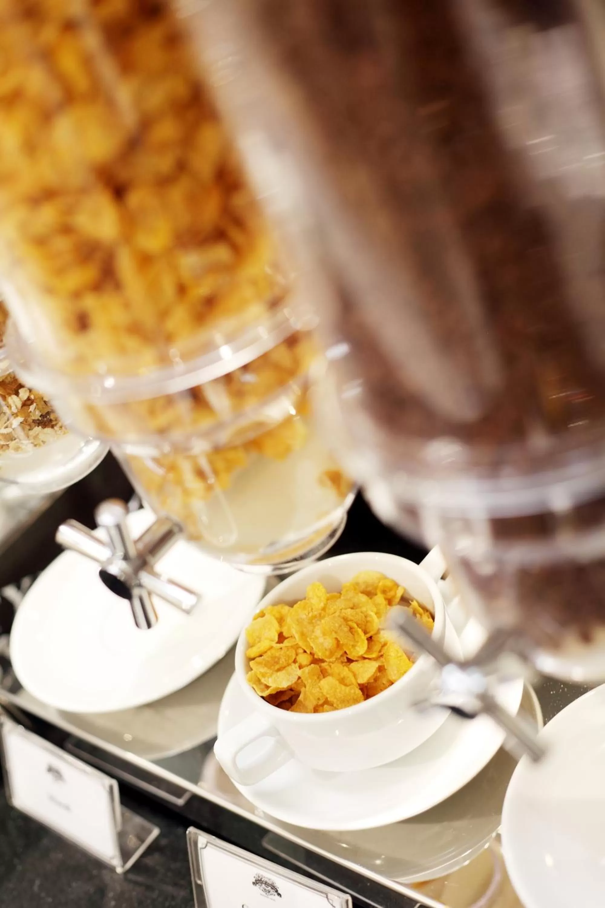 Food and drinks in Villa De Khaosan by Chillax