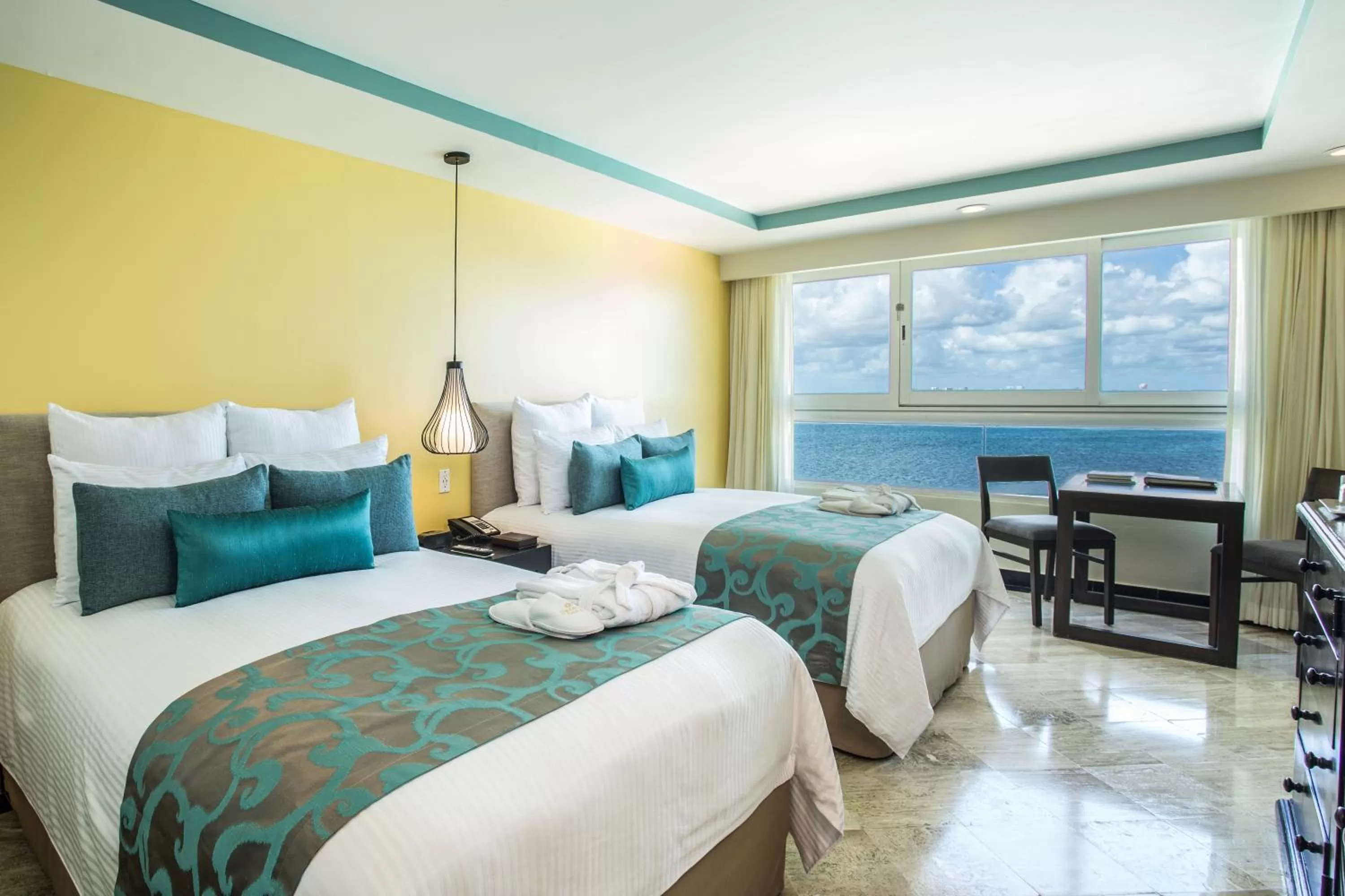 Preferred Club Ocean Front in Dreams Sands Cancun Resort & Spa
