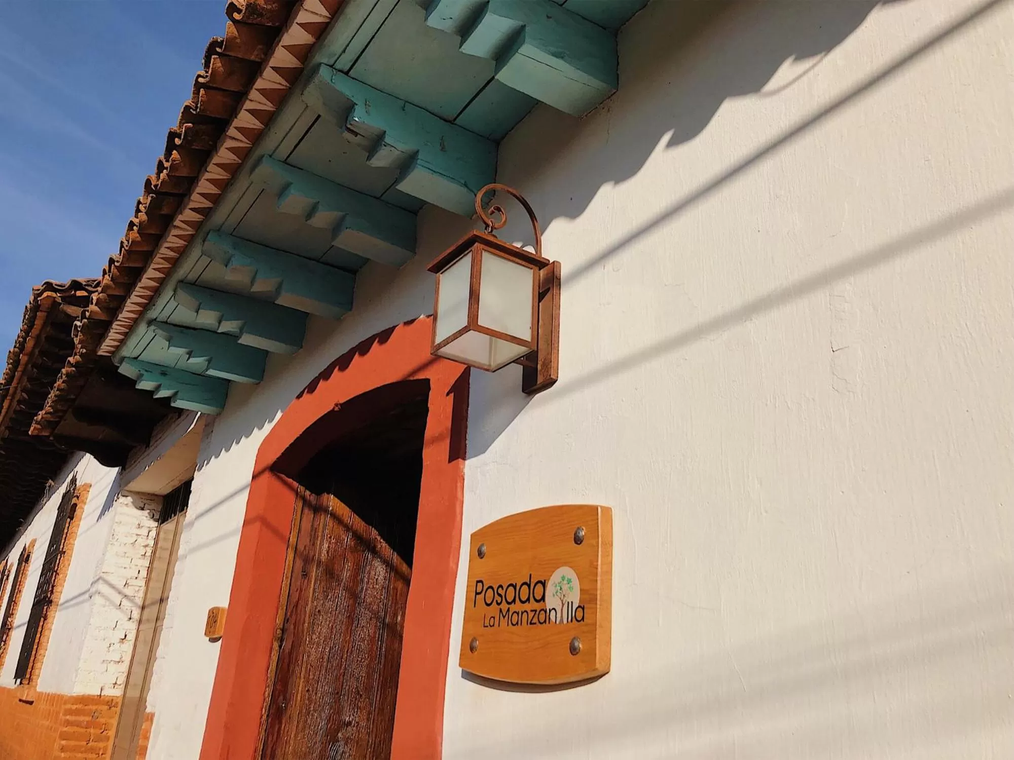 Facade/entrance in Posada la Manzanilla