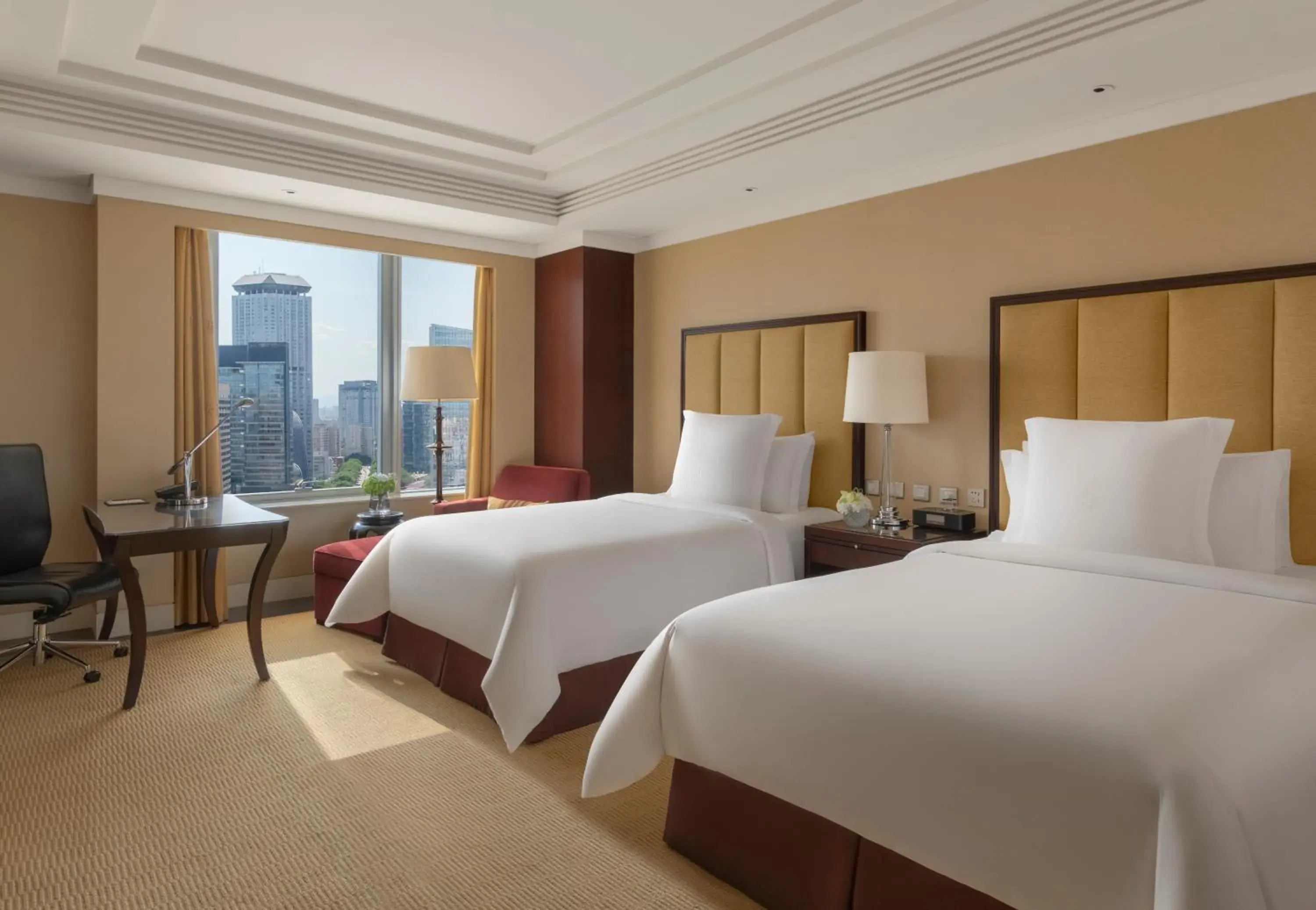 Bedroom in Four Seasons Hotel Beijing