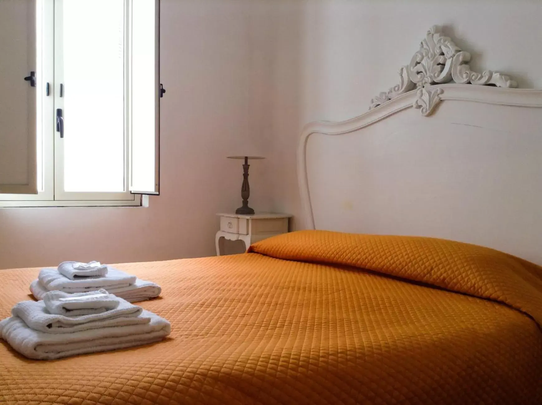 Bed in B&B A Due Passi dal Mare