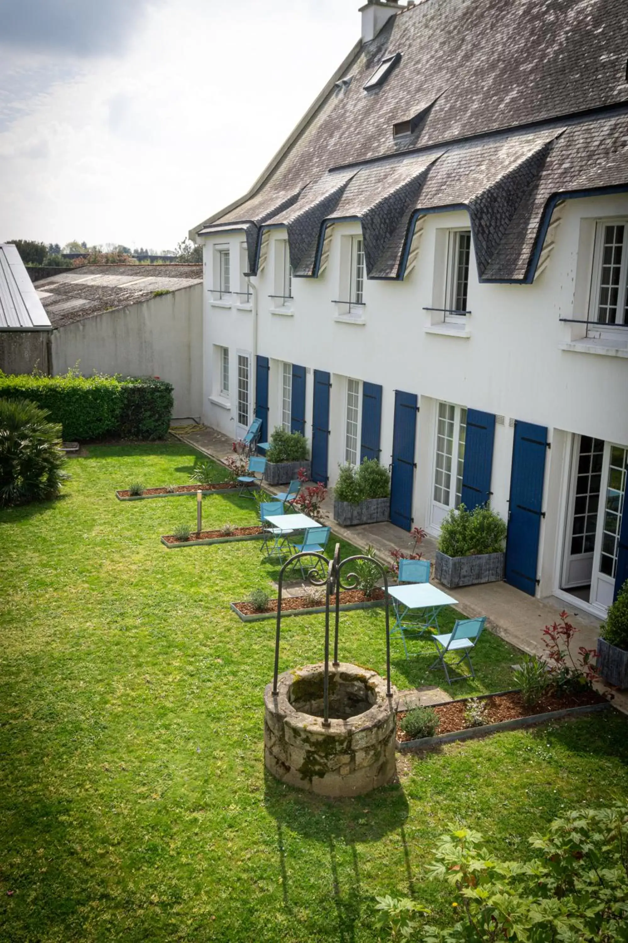 Garden view, Garden in Quality Hotel La Marebaudière Vannes Centre