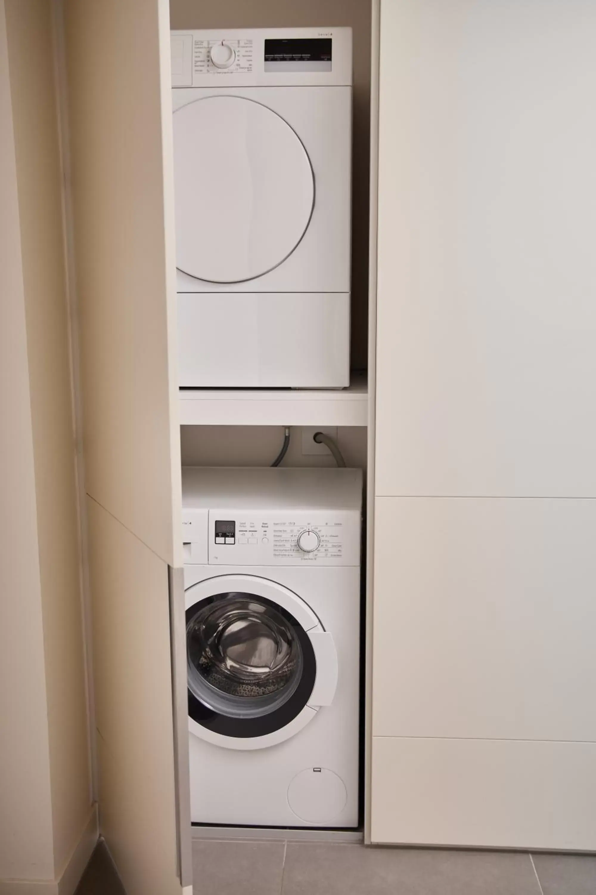 laundry, Bathroom in Shadow Play by Peppers