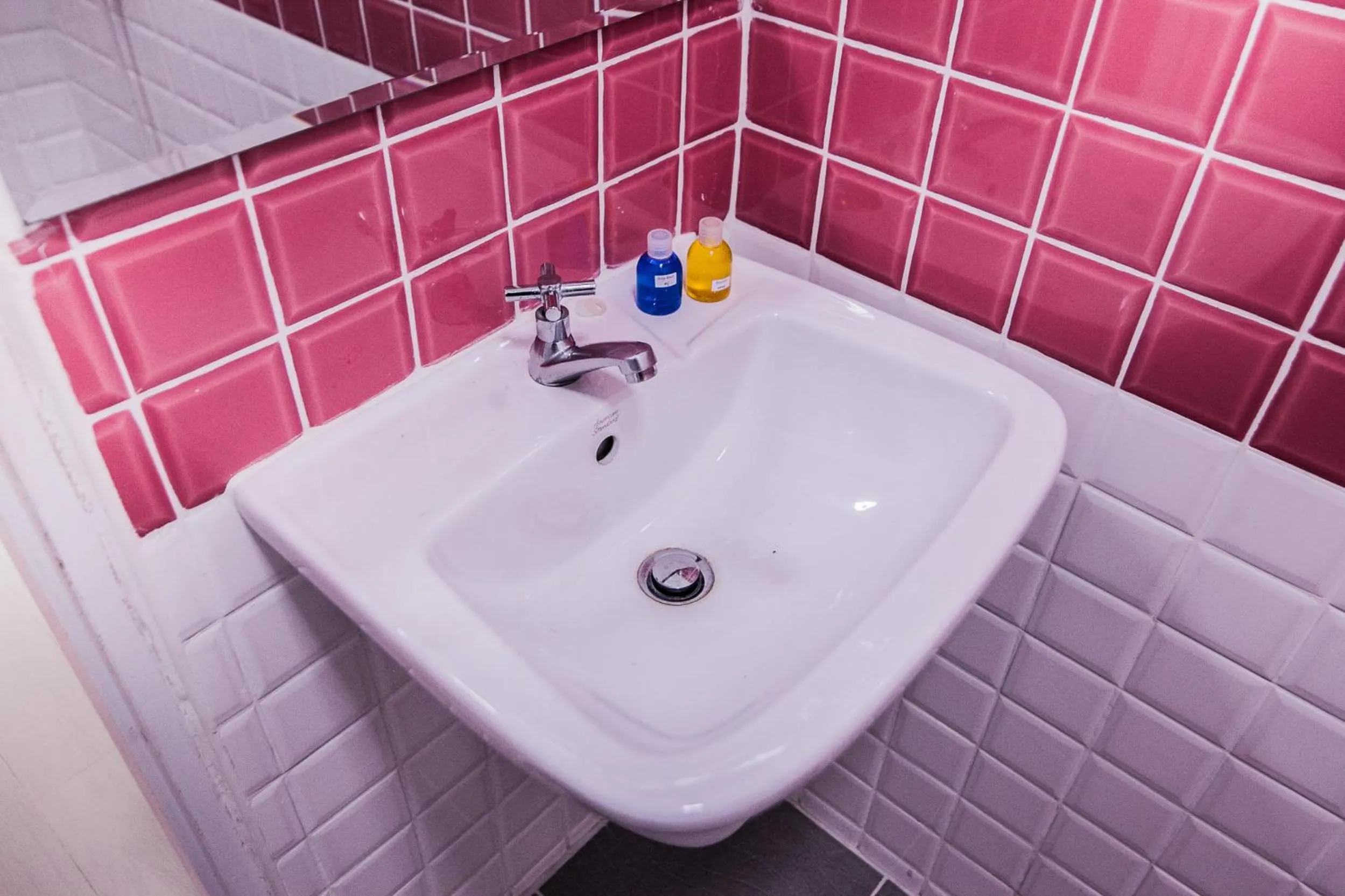 Bathroom in The Seven Luck