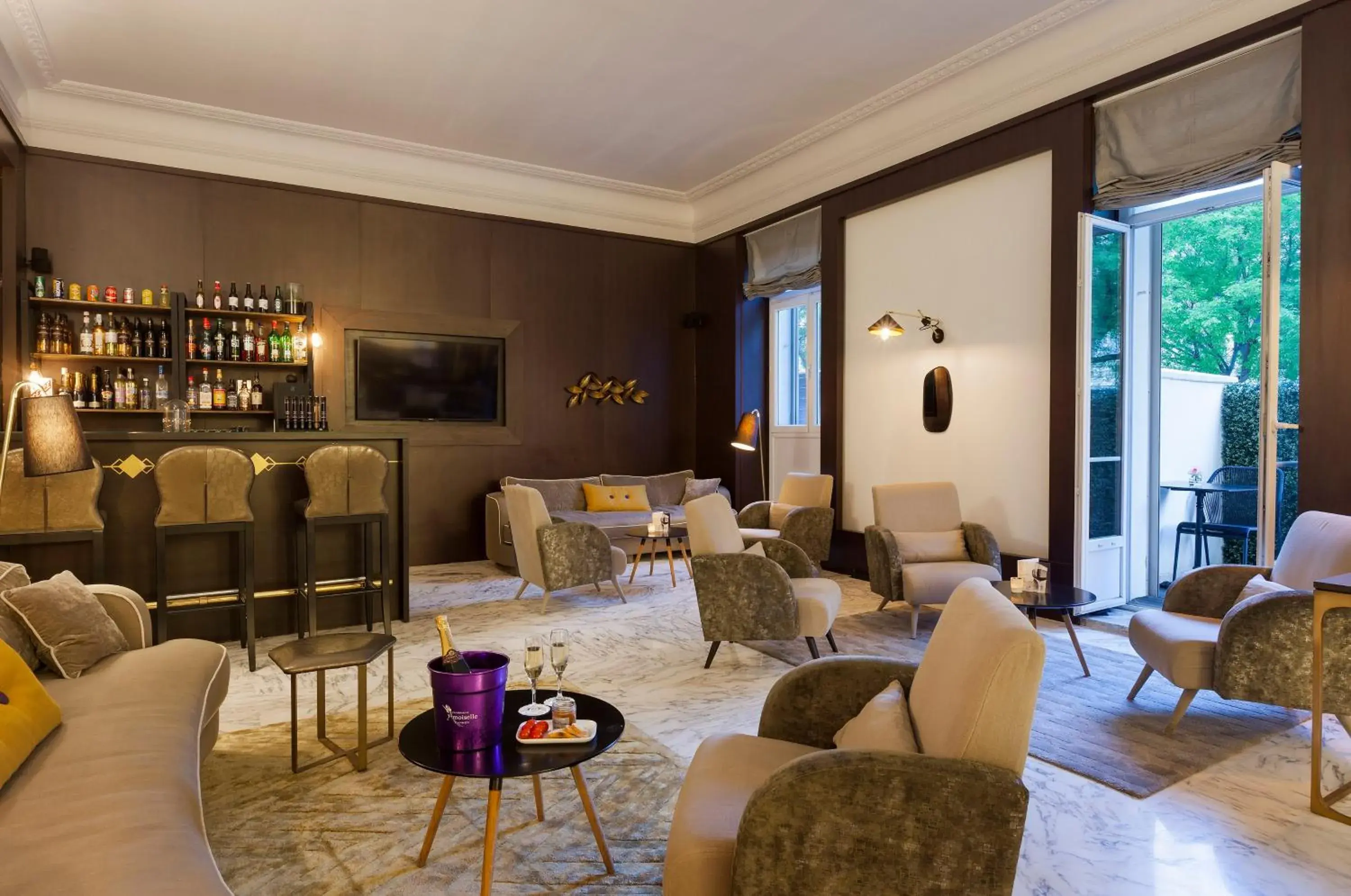 Lobby or reception, Lounge/Bar in La Malmaison Nice Boutique Hôtel