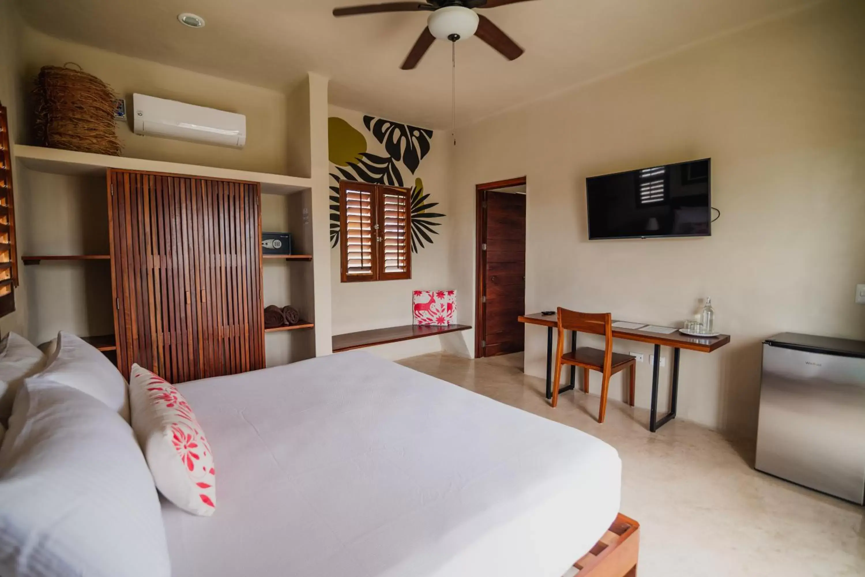 Bedroom in Blue Palm Bacalar