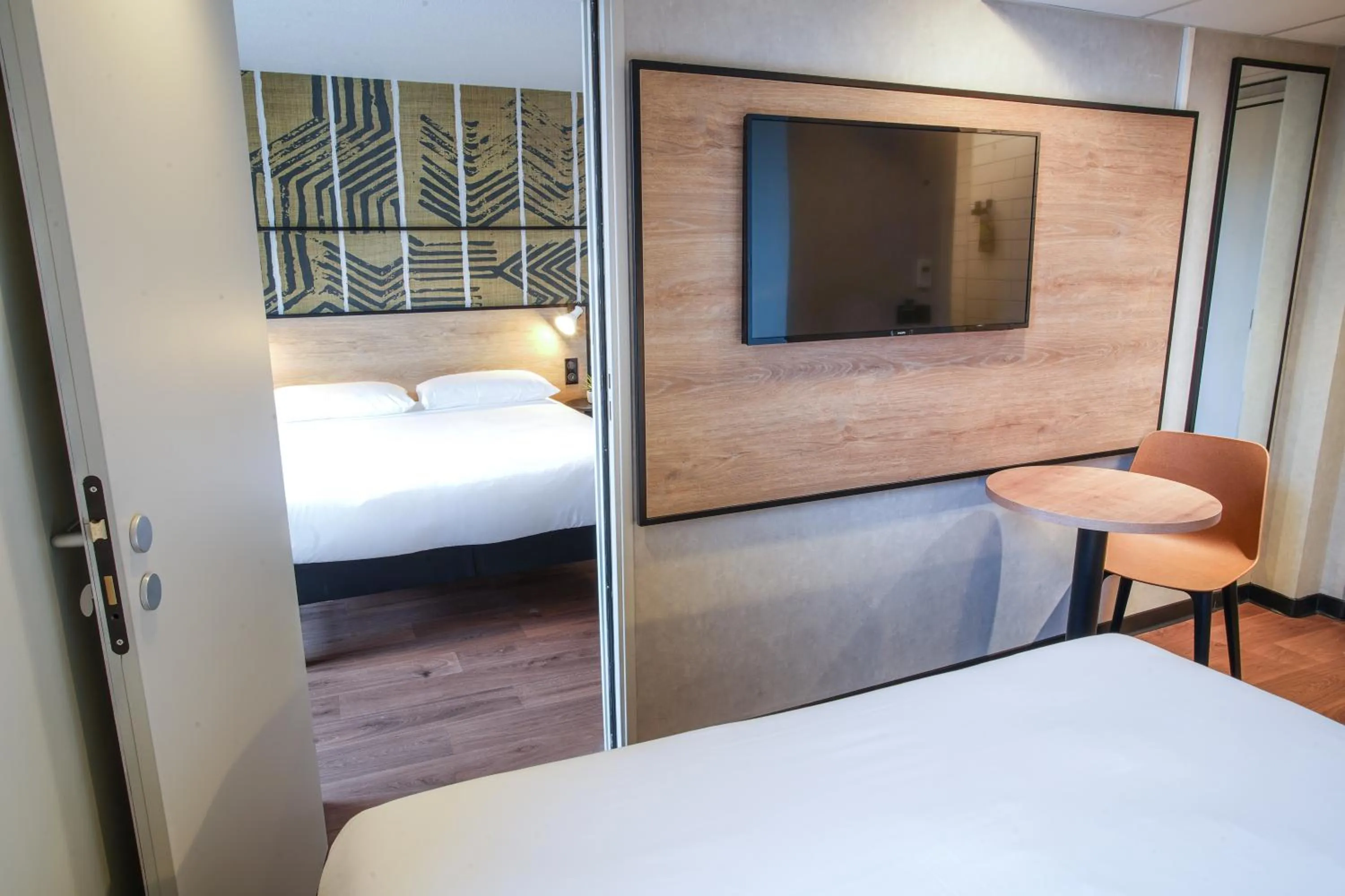 Bedroom, Bed in Ibis Tours Centre Giraudeau