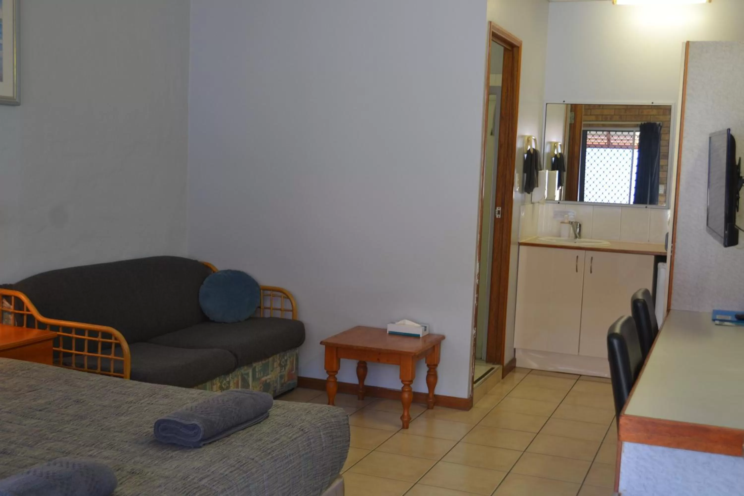 Seating area in Matilda Motel