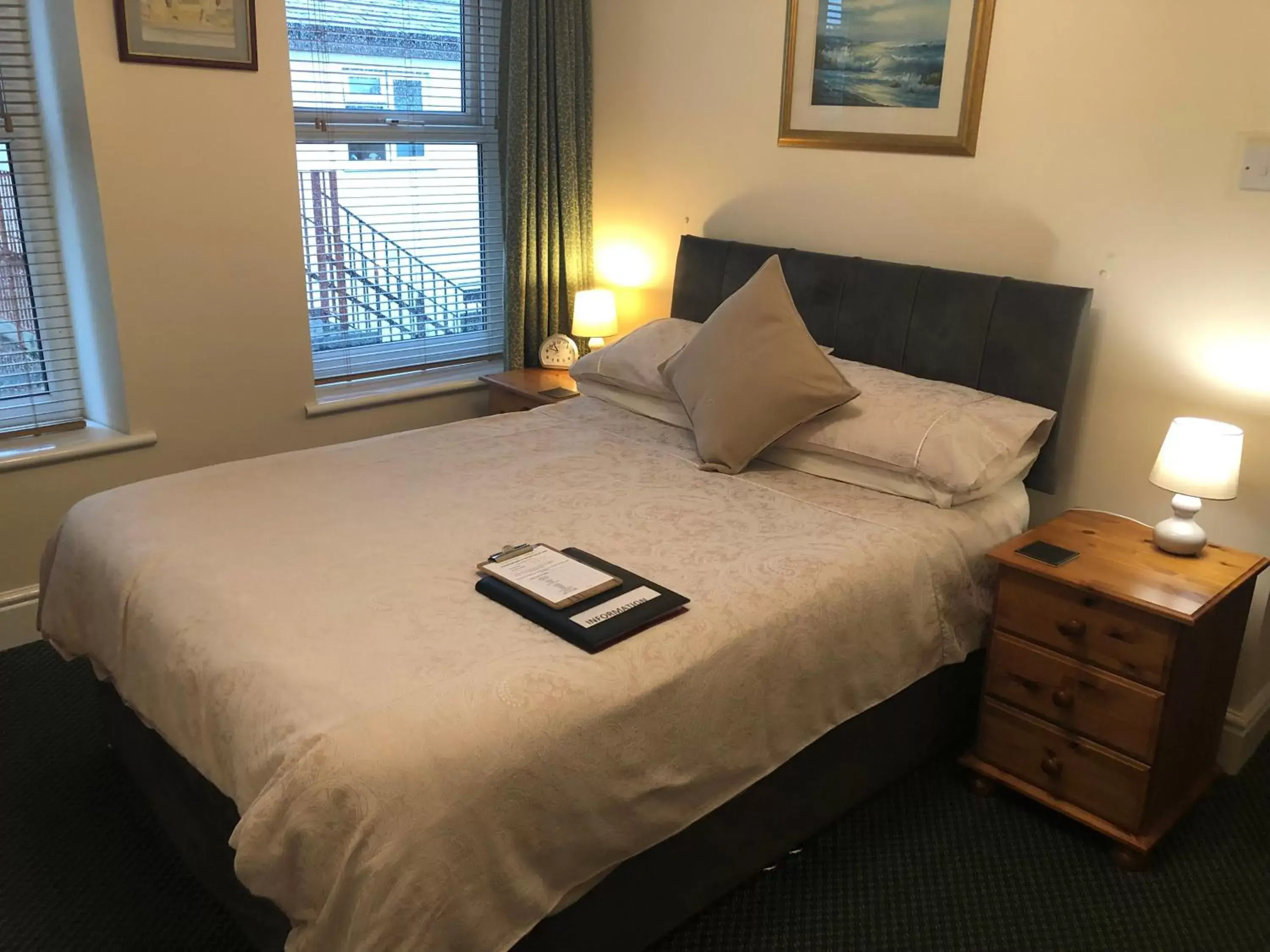 Bed in Bron Menai Guest House