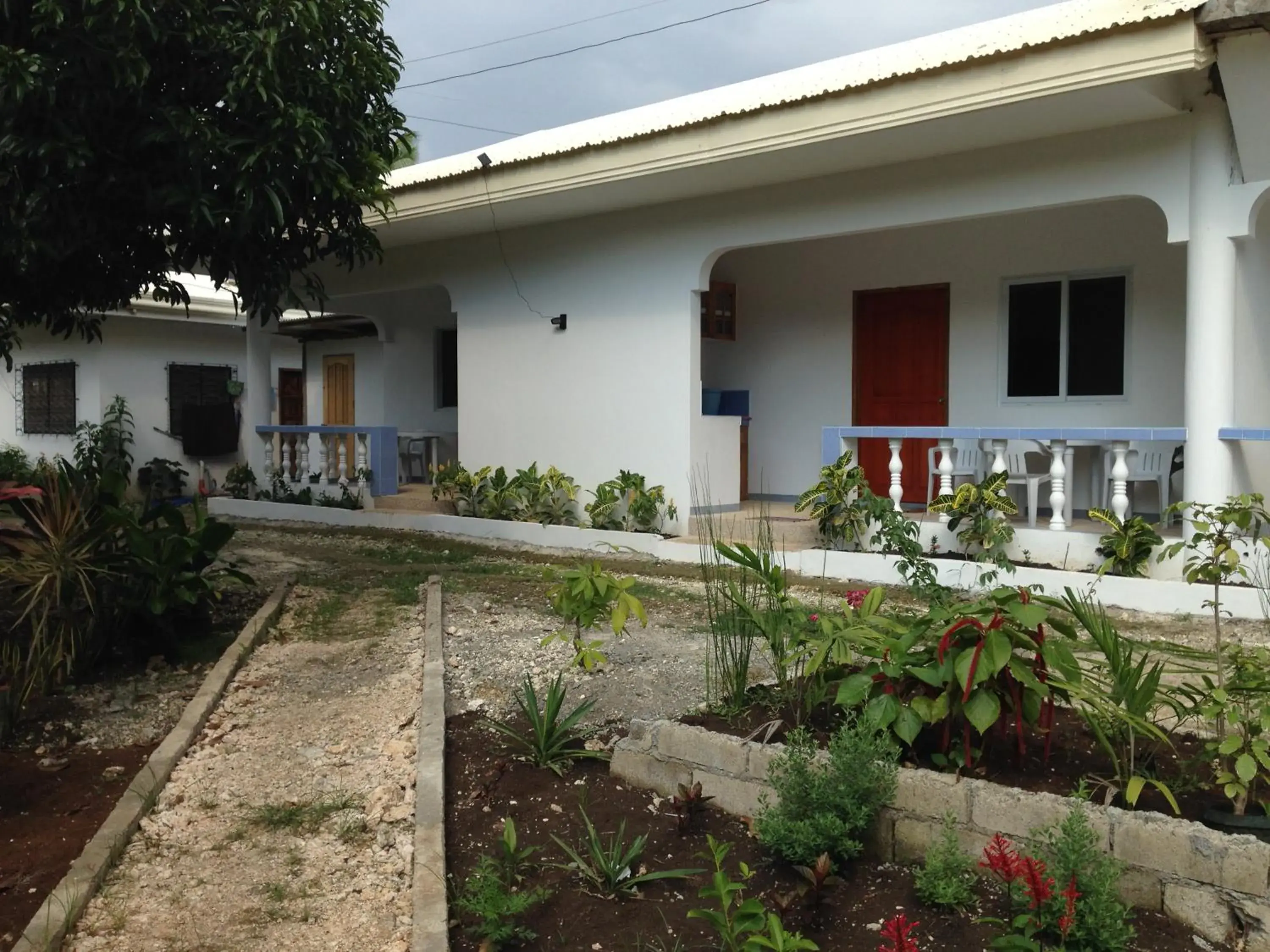 Garden, Property Building in Mangoes Place