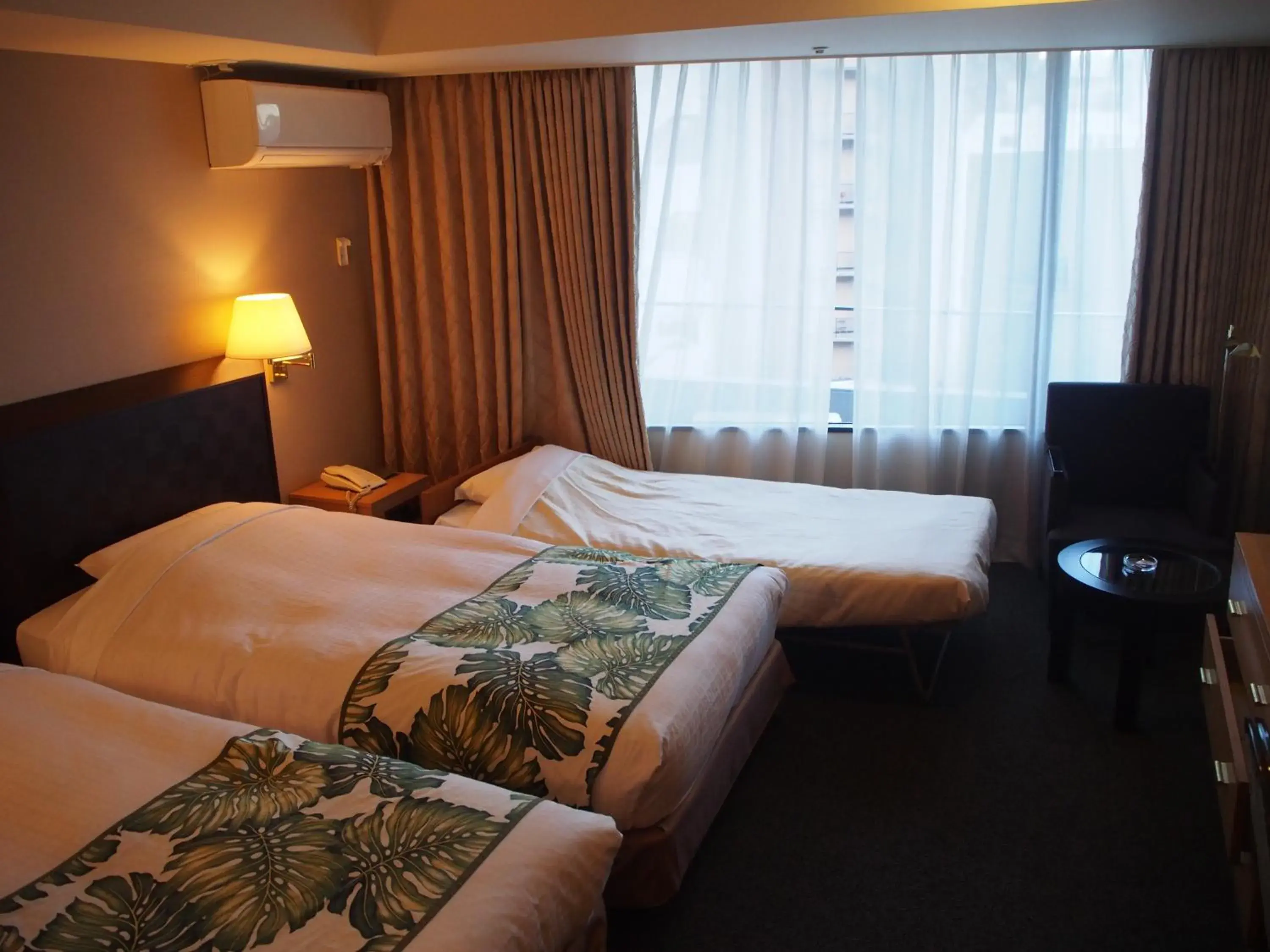 Photo of the whole room, Room Photo in Breezbay Hotel Resort & Spa