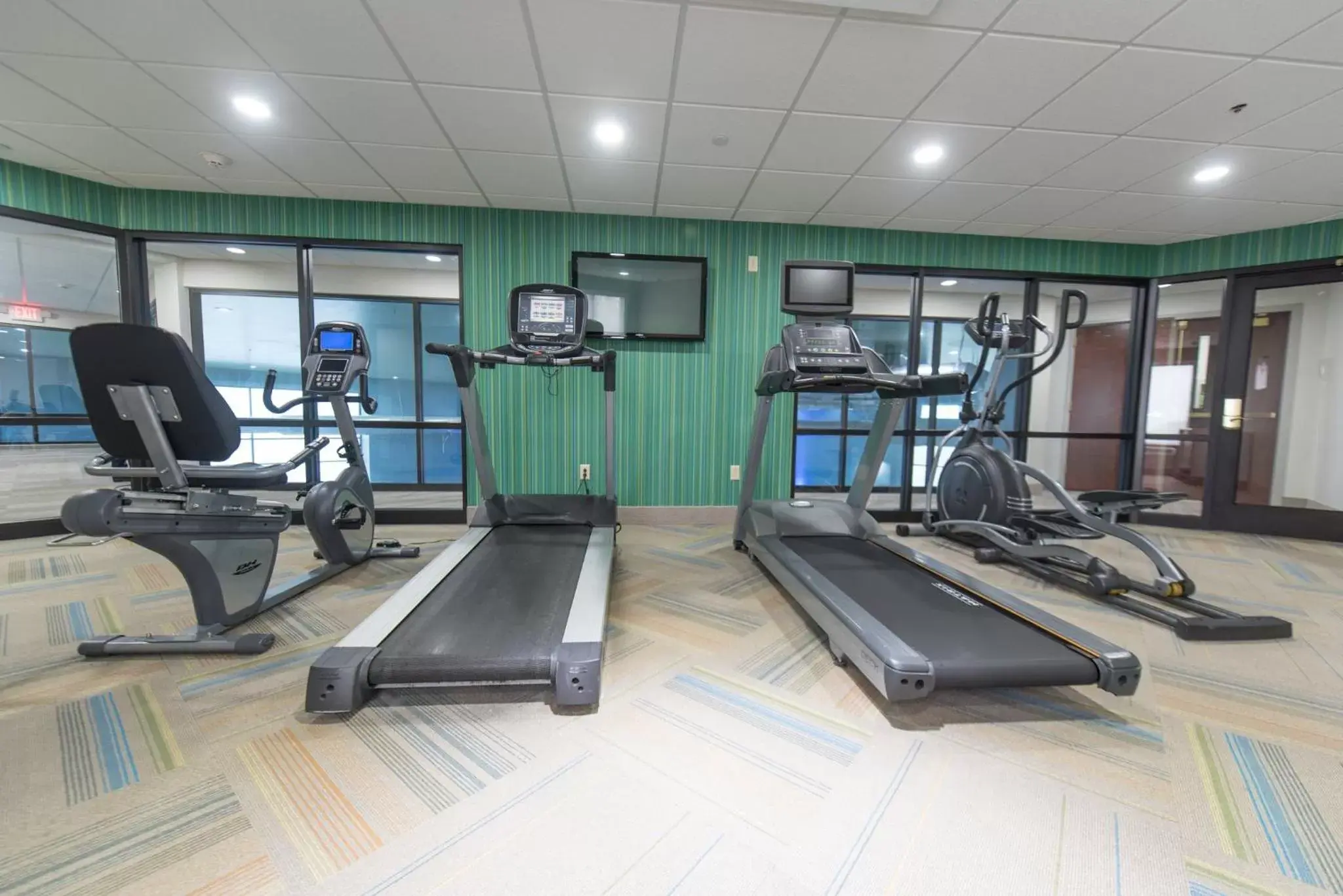 Fitness centre/facilities, Fitness Center/Facilities in Holiday Inn Express Hotel & Suites Erie - North East, an IHG Hotel