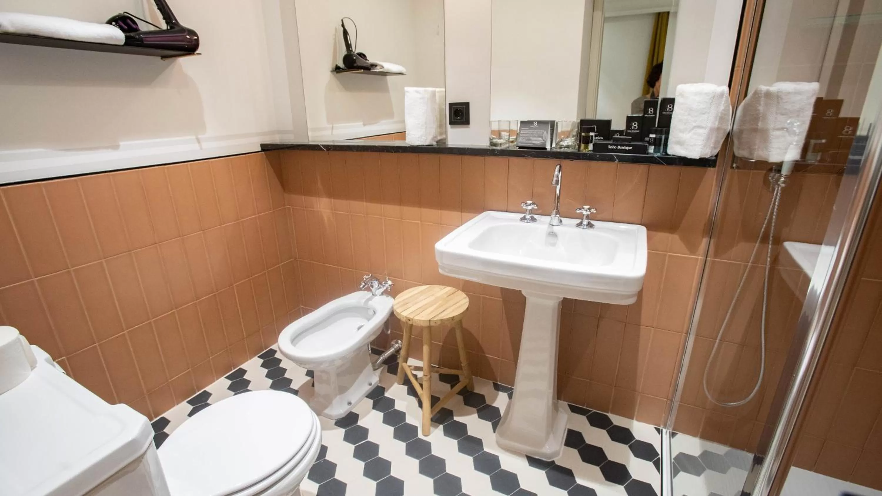 Bathroom in Soho Boutique Congreso