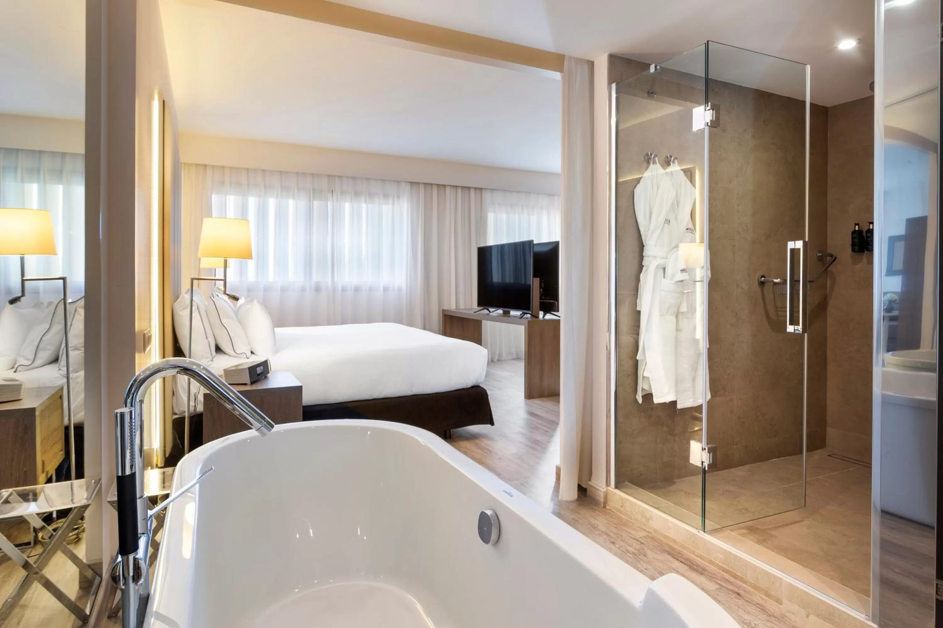 Bed in Melia Lebreros