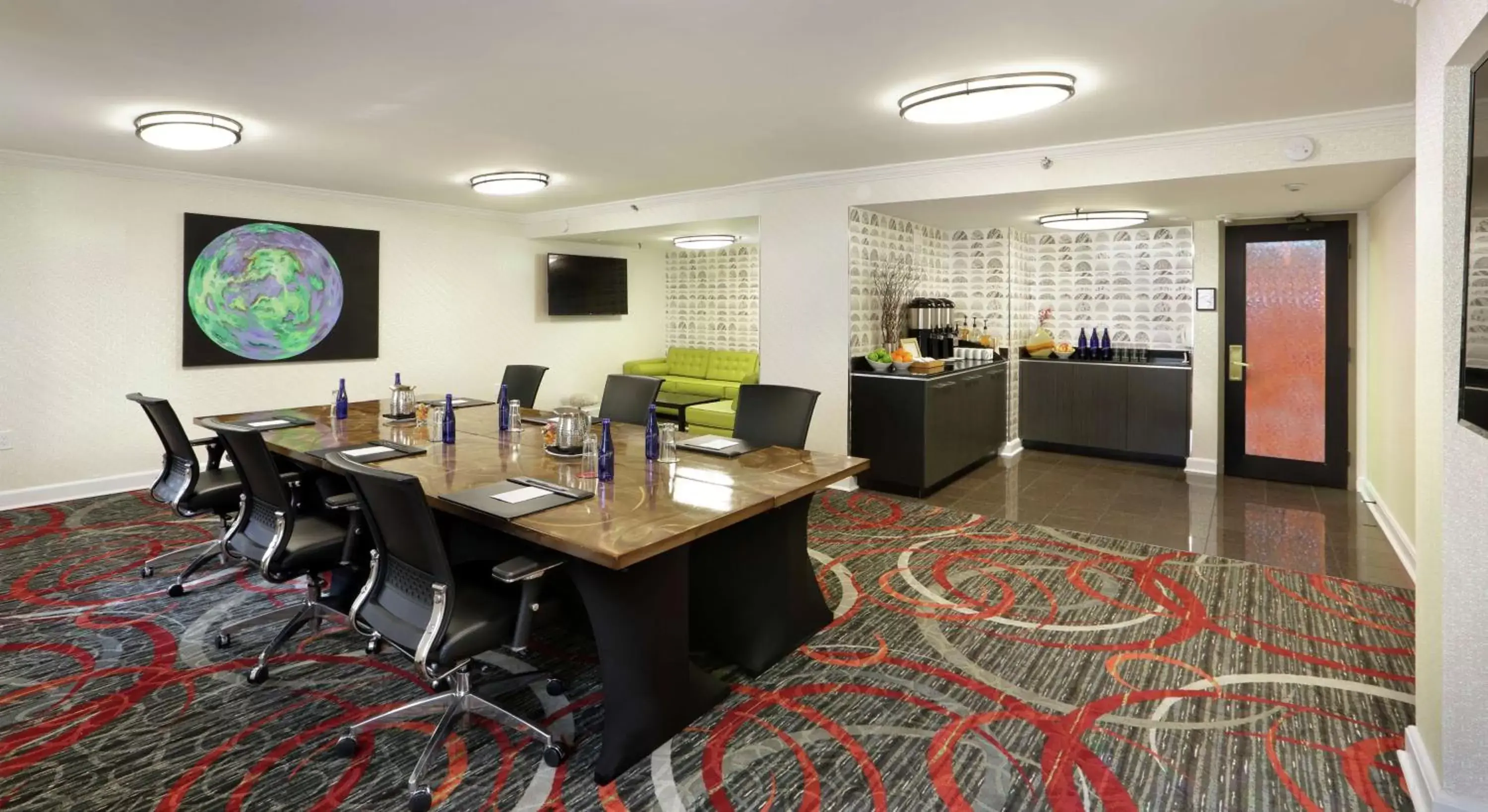 Meeting/conference room in The Verve Boston Natick, Tapestry Collection by Hilton