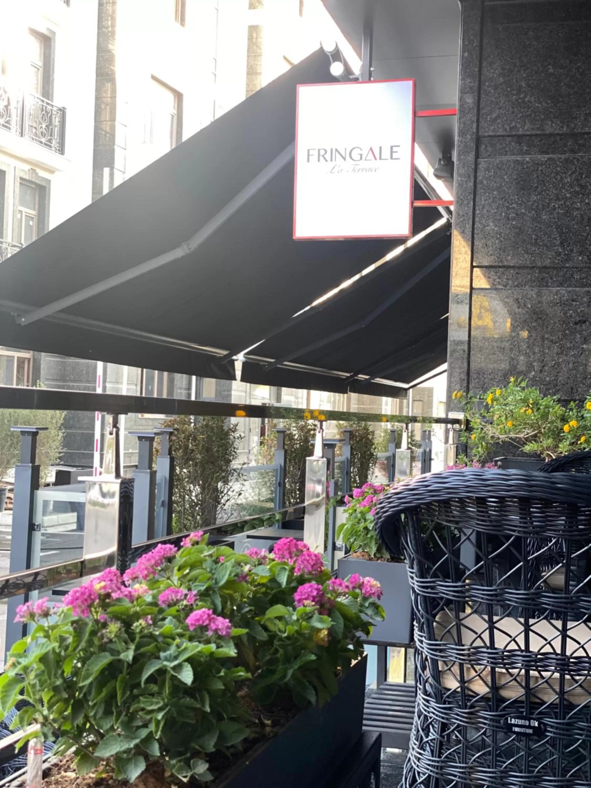 Restaurant/places to eat in ATECA Hotel Suites Tashkent