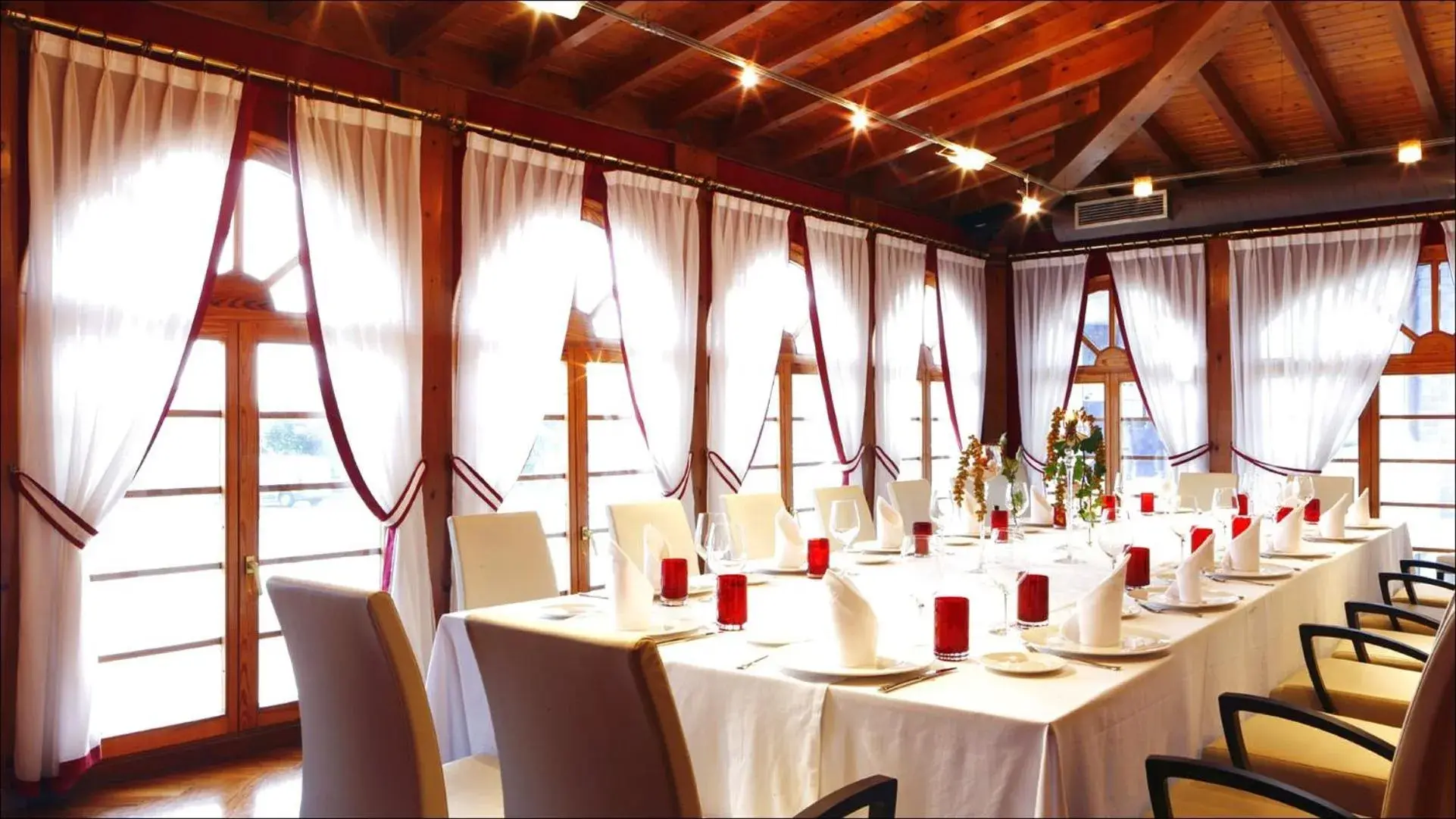Banquet/Function facilities, Restaurant/Places to Eat in Blanco Hotel Spa
