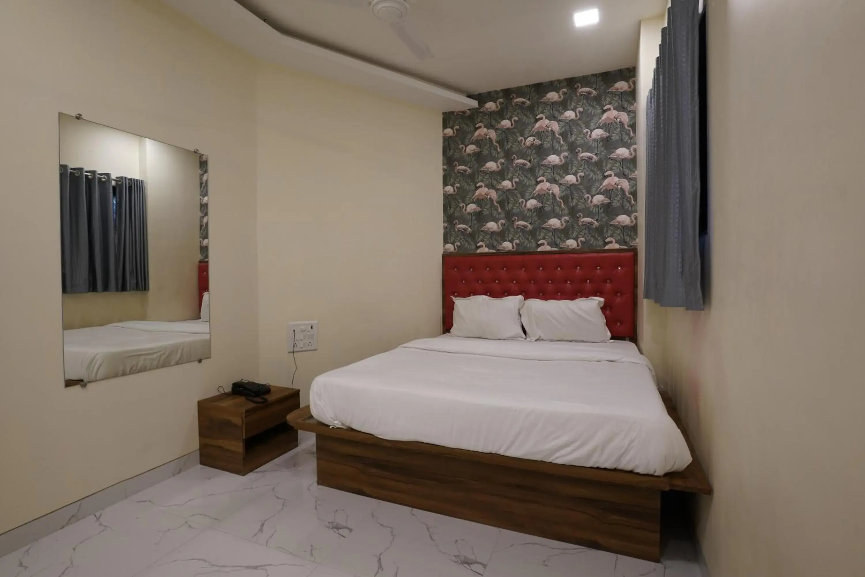 Bed in Hotel King Residency Kurla