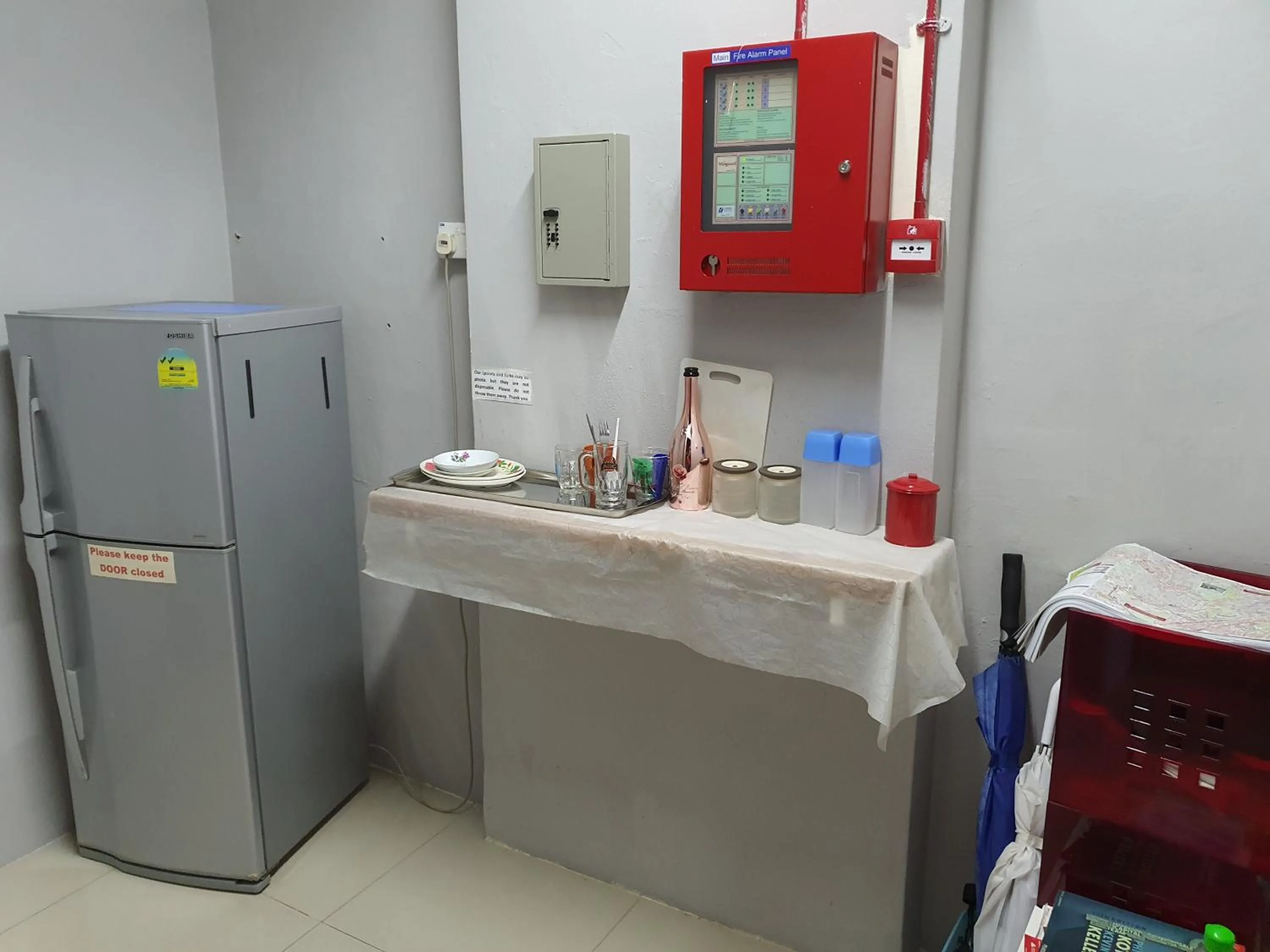 Breakfast, Kitchen/Kitchenette in Century Service World