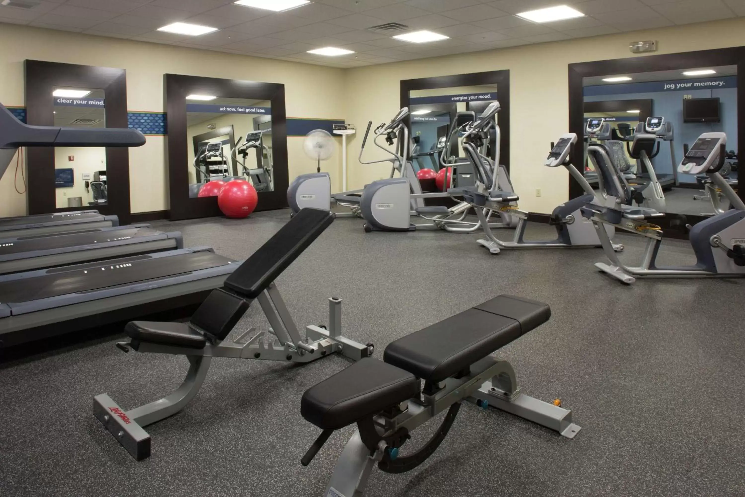 Fitness centre/facilities, Fitness Center/Facilities in Hampton Inn Clarks Summit