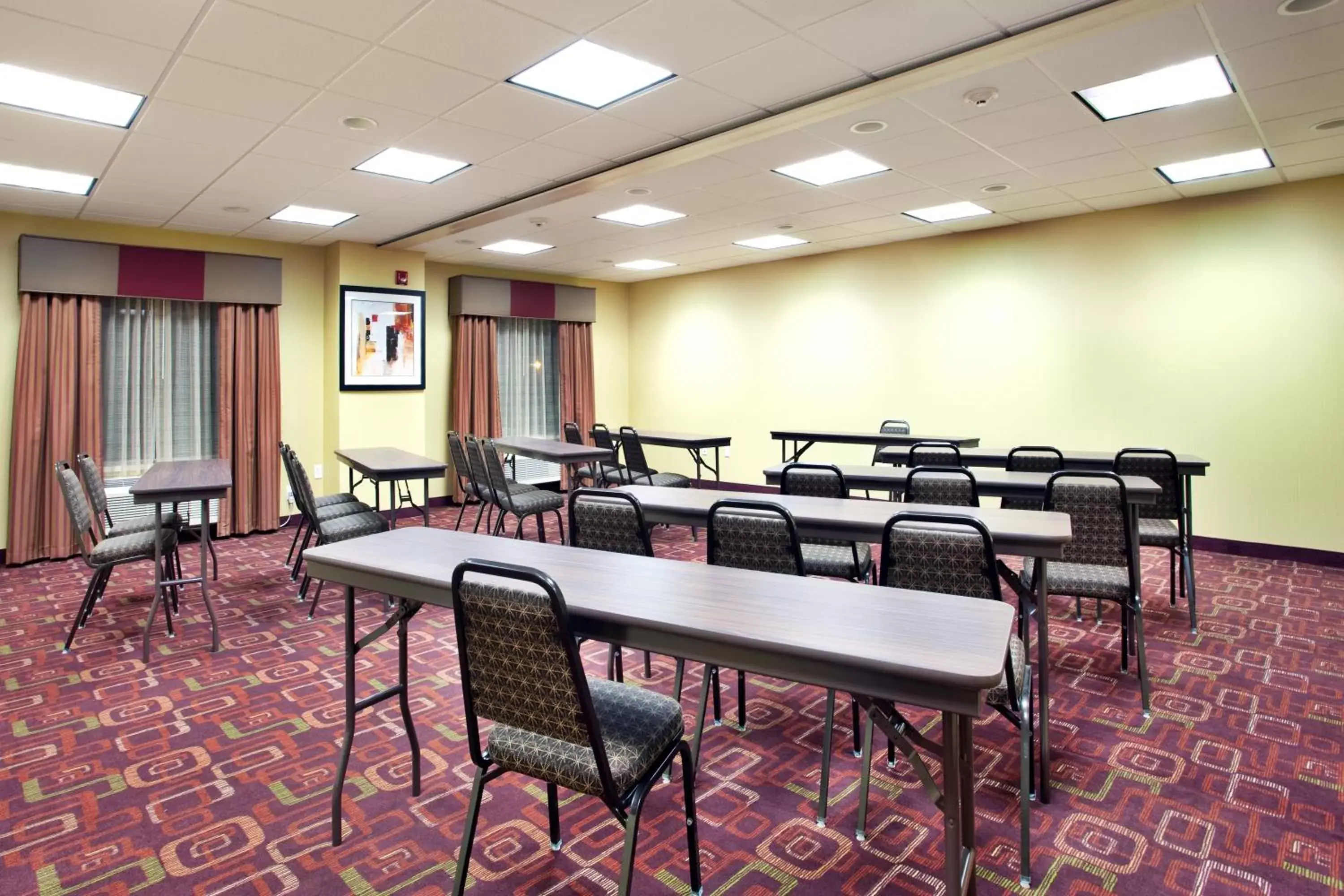 Meeting/conference room in Holiday Inn Express Amite, an IHG Hotel