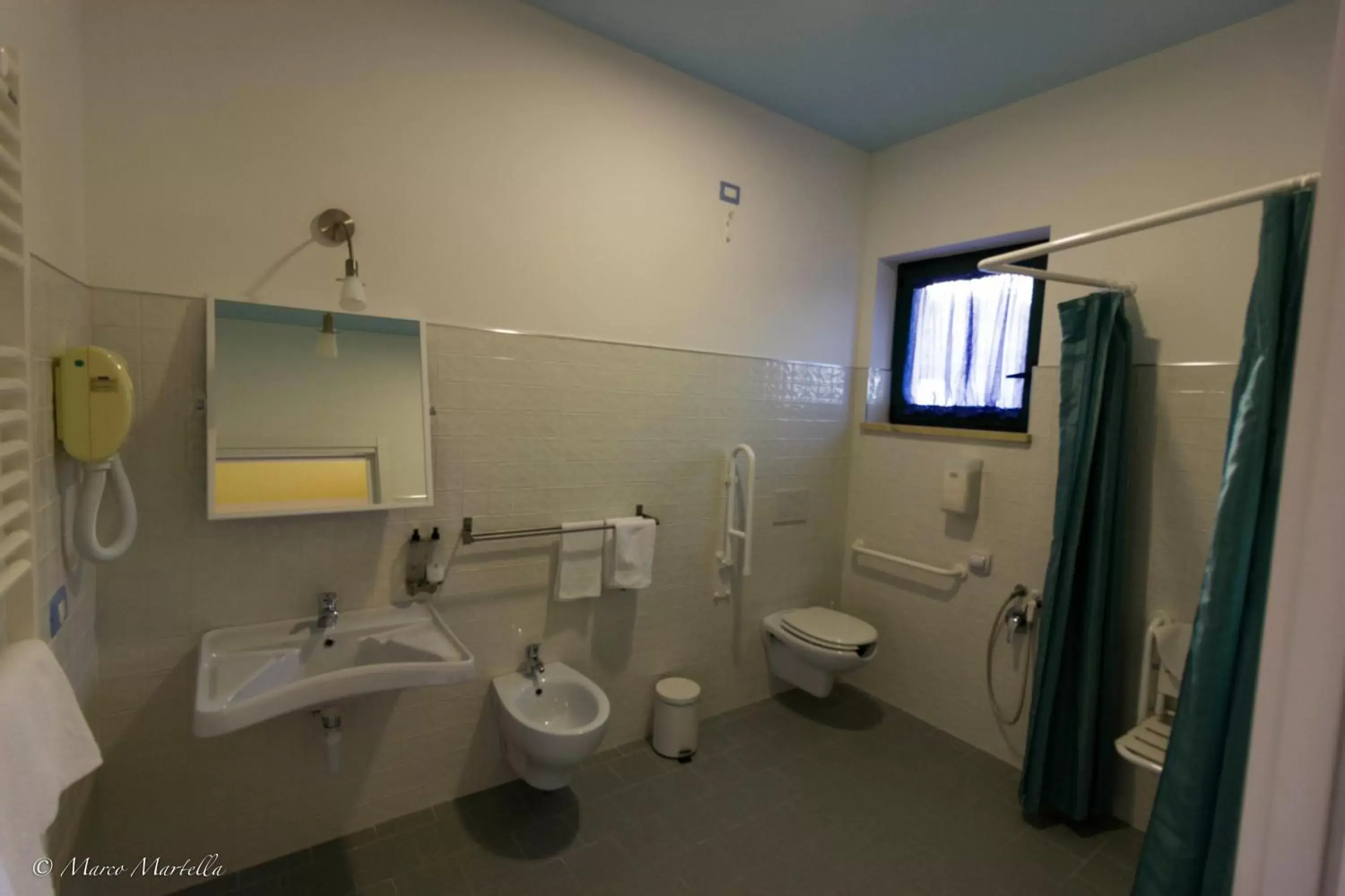 Bathroom in Hotel Pina Ristorante