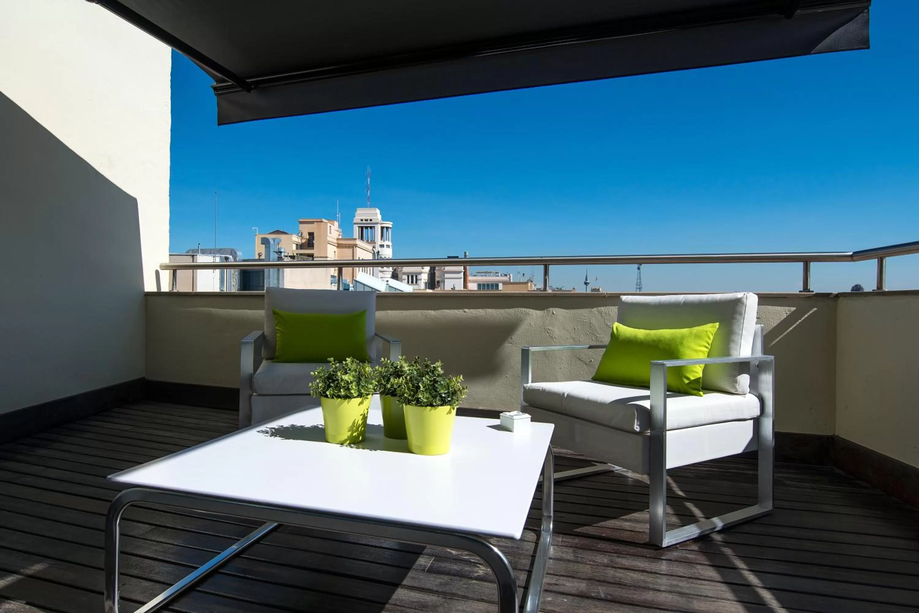 Double Room with Terrace in Vincci Centrum