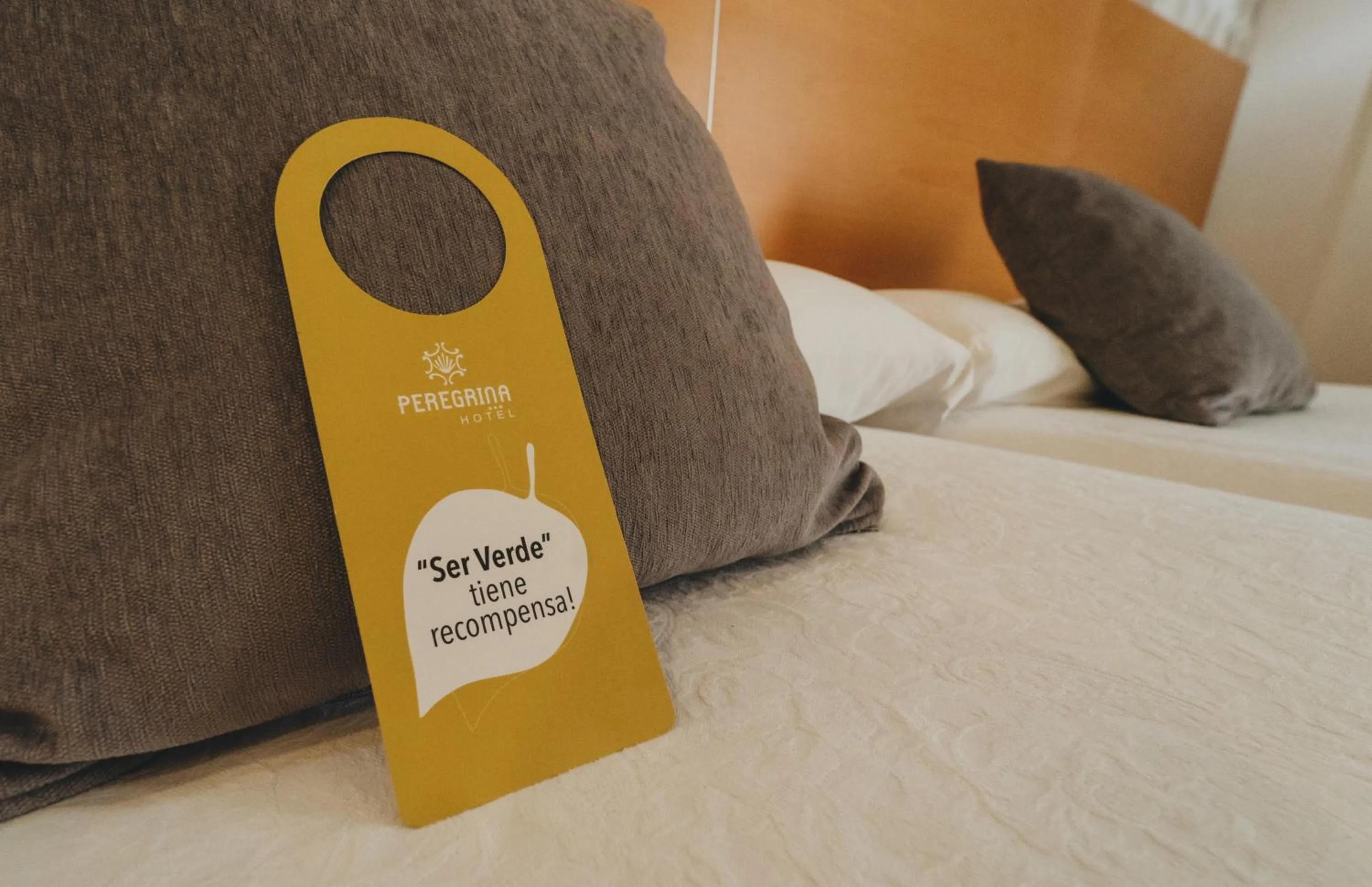 Bedroom, Bed in Peregrina Hotel