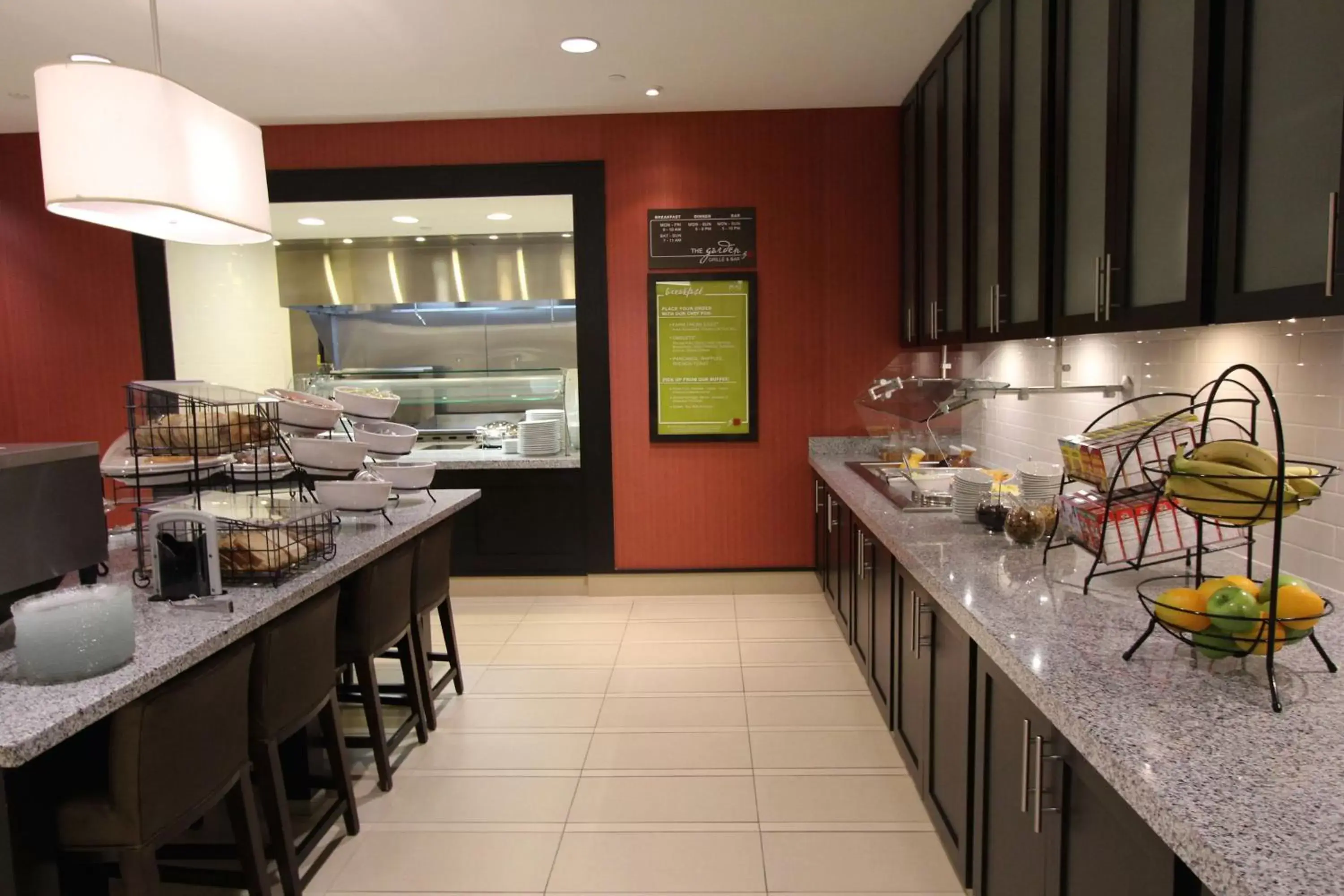 Dining area, Restaurant/Places to Eat in Hilton Garden Inn Findlay