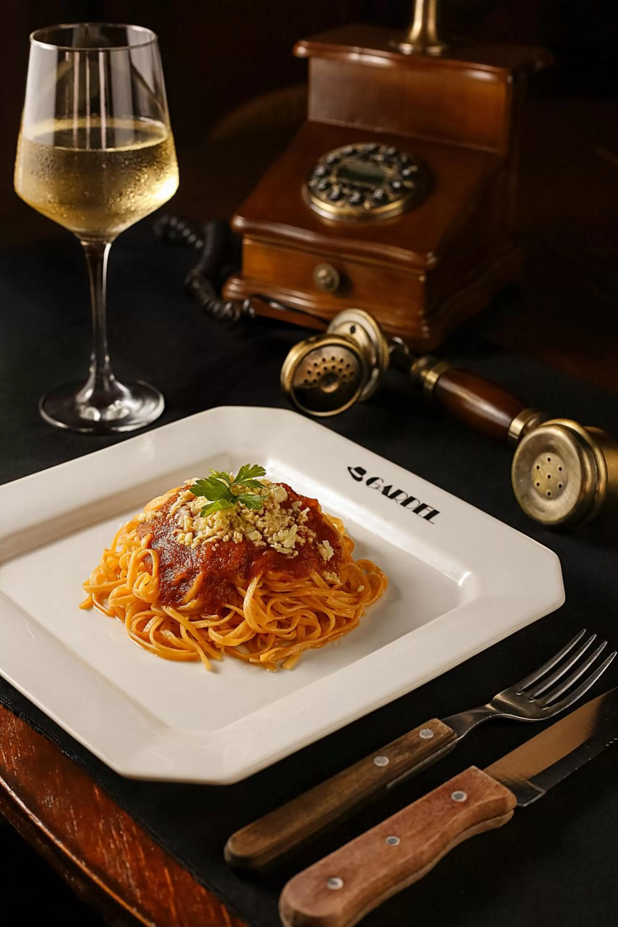 Restaurant/places to eat in Nuevo Hotel