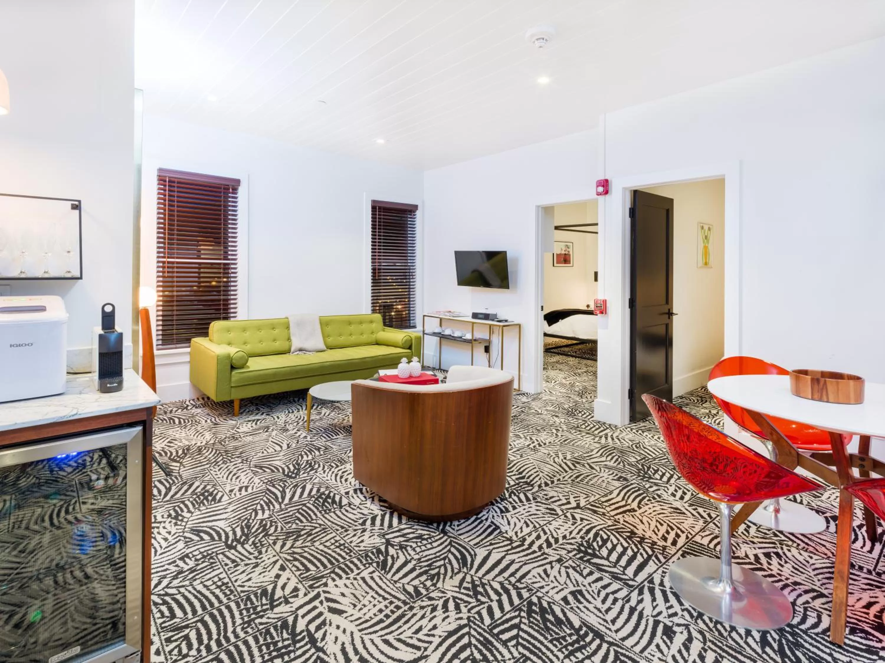 Seating area in American Beech Hotel