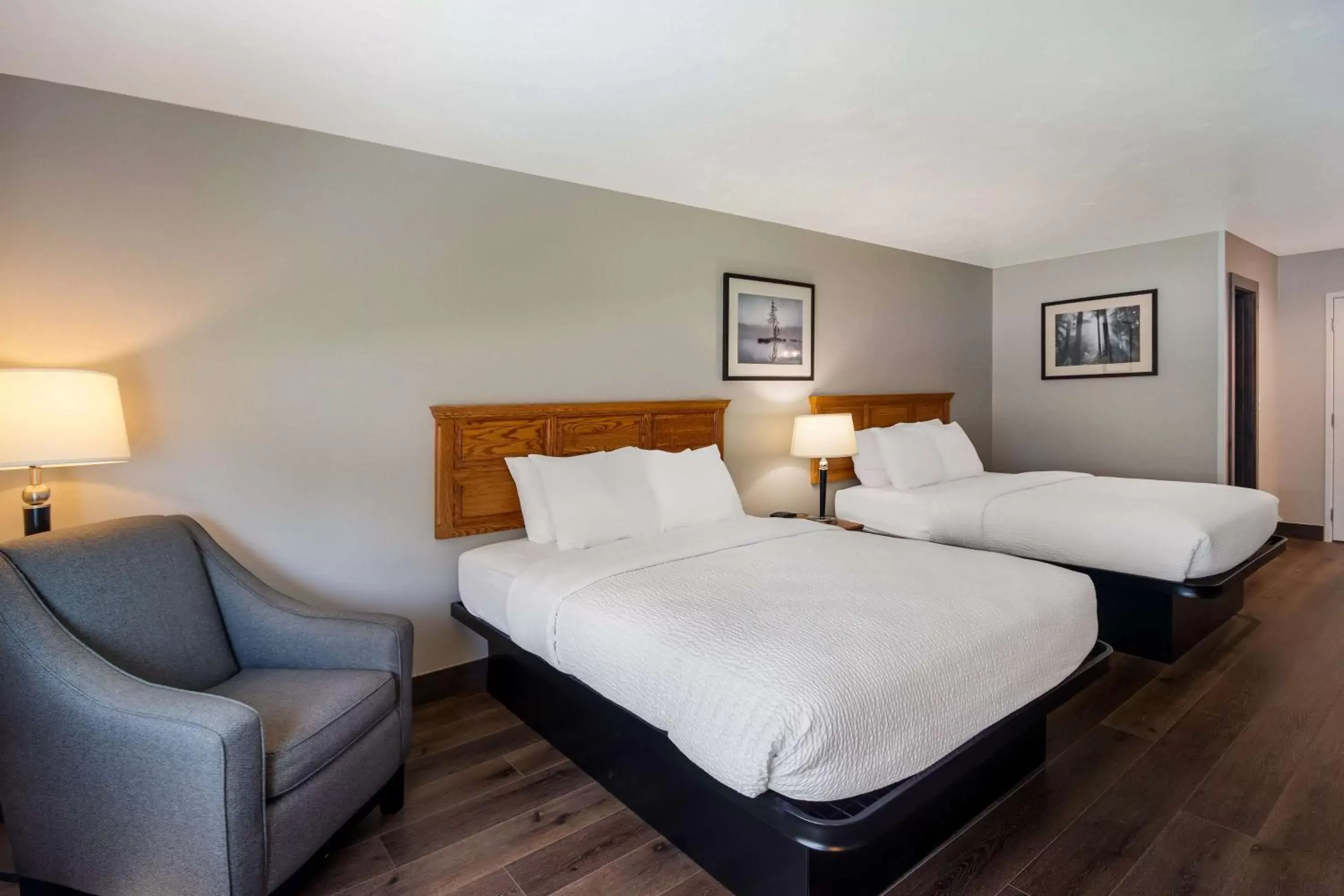 Bedroom, Bed in SureStay Plus Hotel by Best Western Rexburg