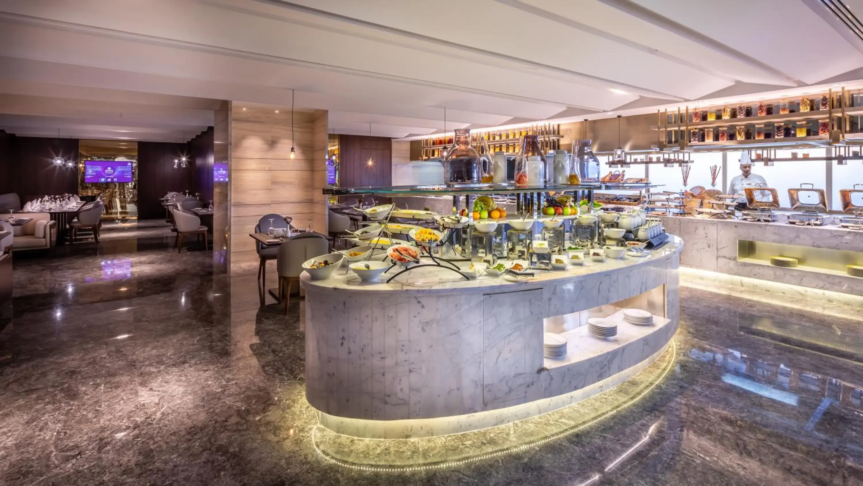 Restaurant/places to eat in Braira Al Nakheel