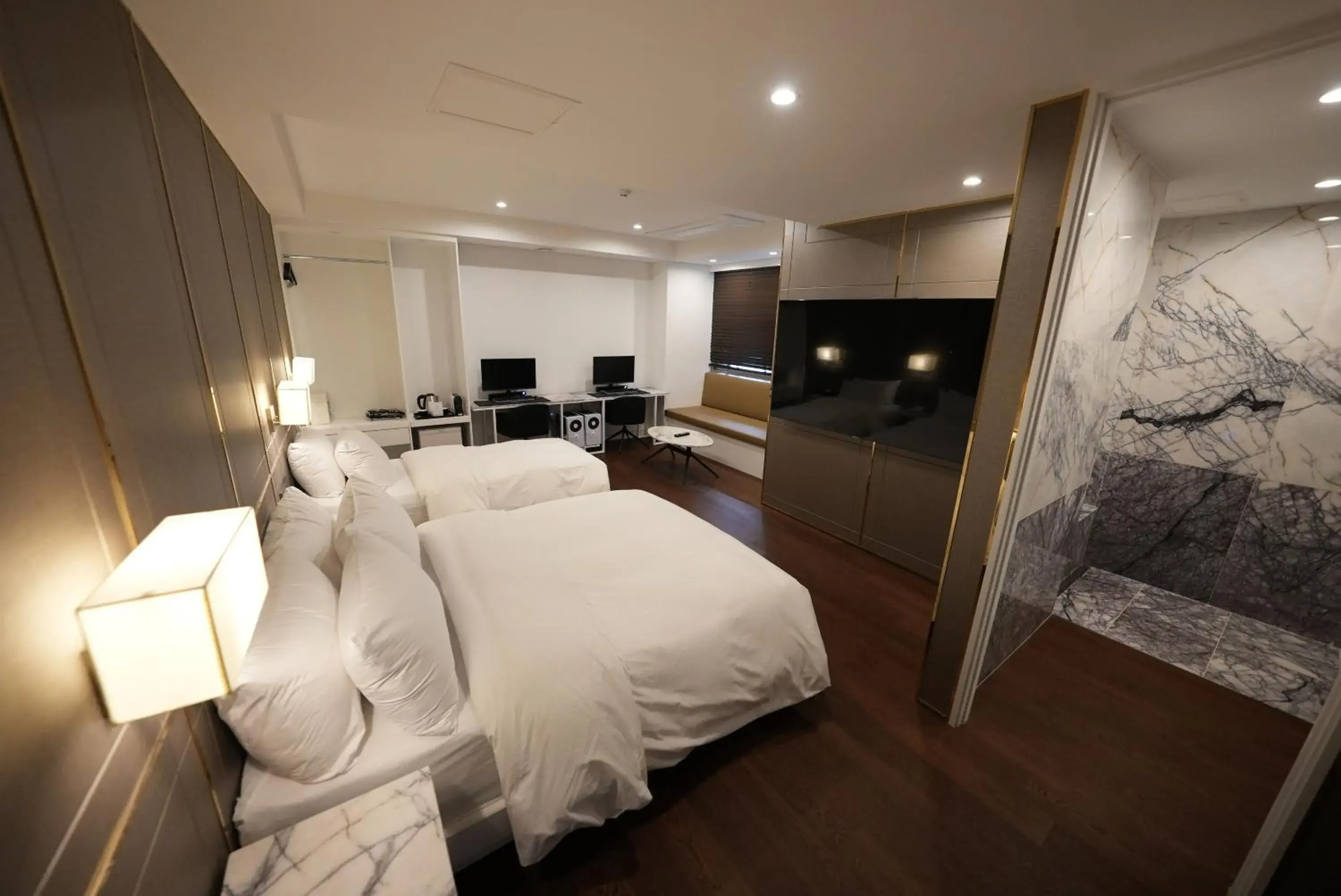 Photo of the whole room in Jongno Amare Hotel