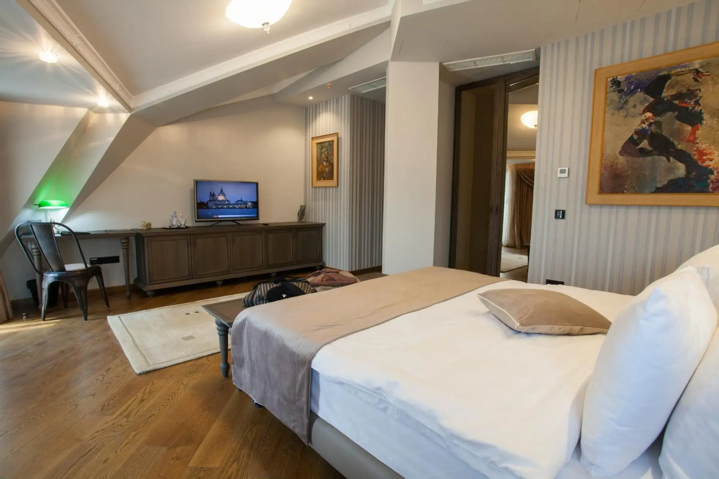 Other, TV/Entertainment Center in Solun Hotel & SPA