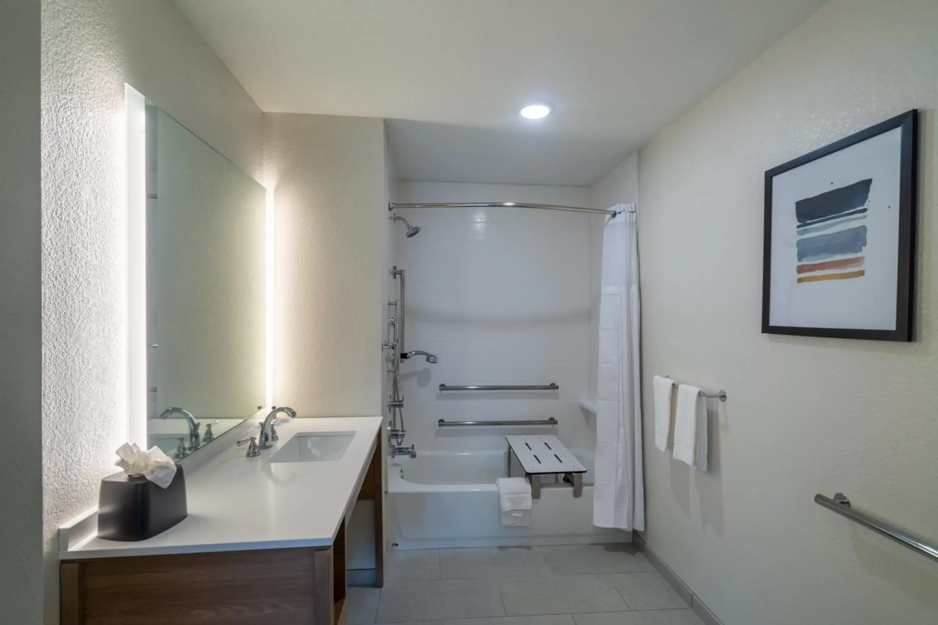 Photo of the whole room, Bathroom in Staybridge Suites - Flowood - NW Jackson, an IHG Hotel