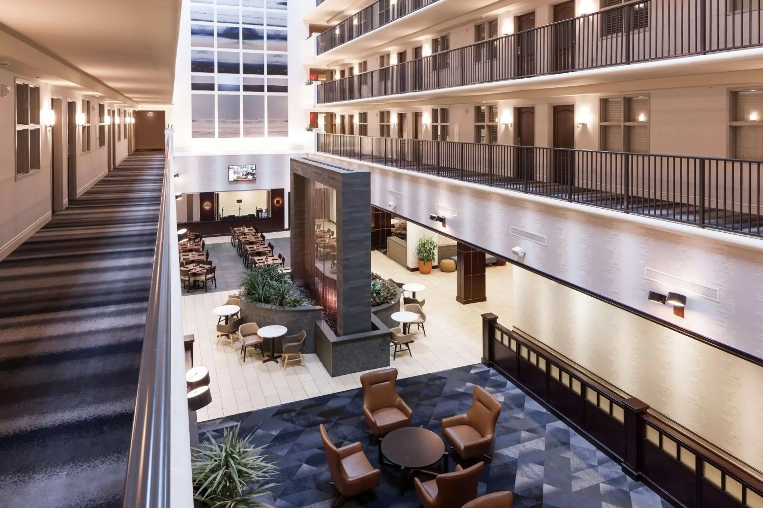 Lobby or reception, Pool View in Embassy Suites by Hilton Tampa Brandon