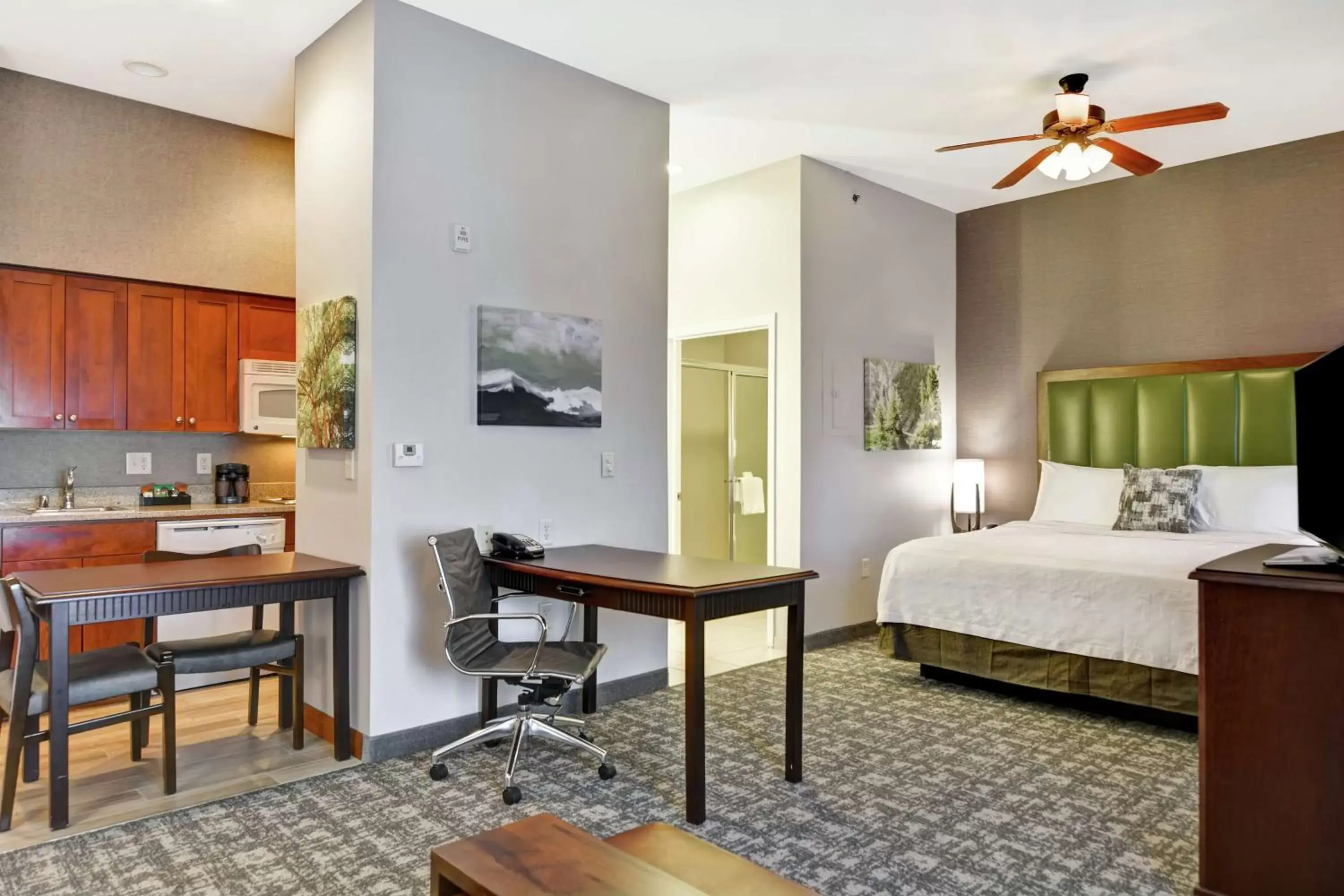 Bedroom in Homewood Suites by Hilton Reno