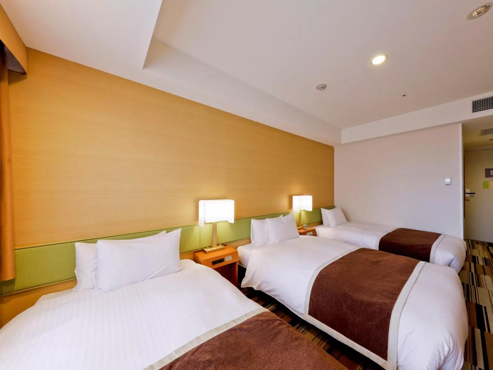 Photo of the whole room, Bed in Hotel the Lutheran