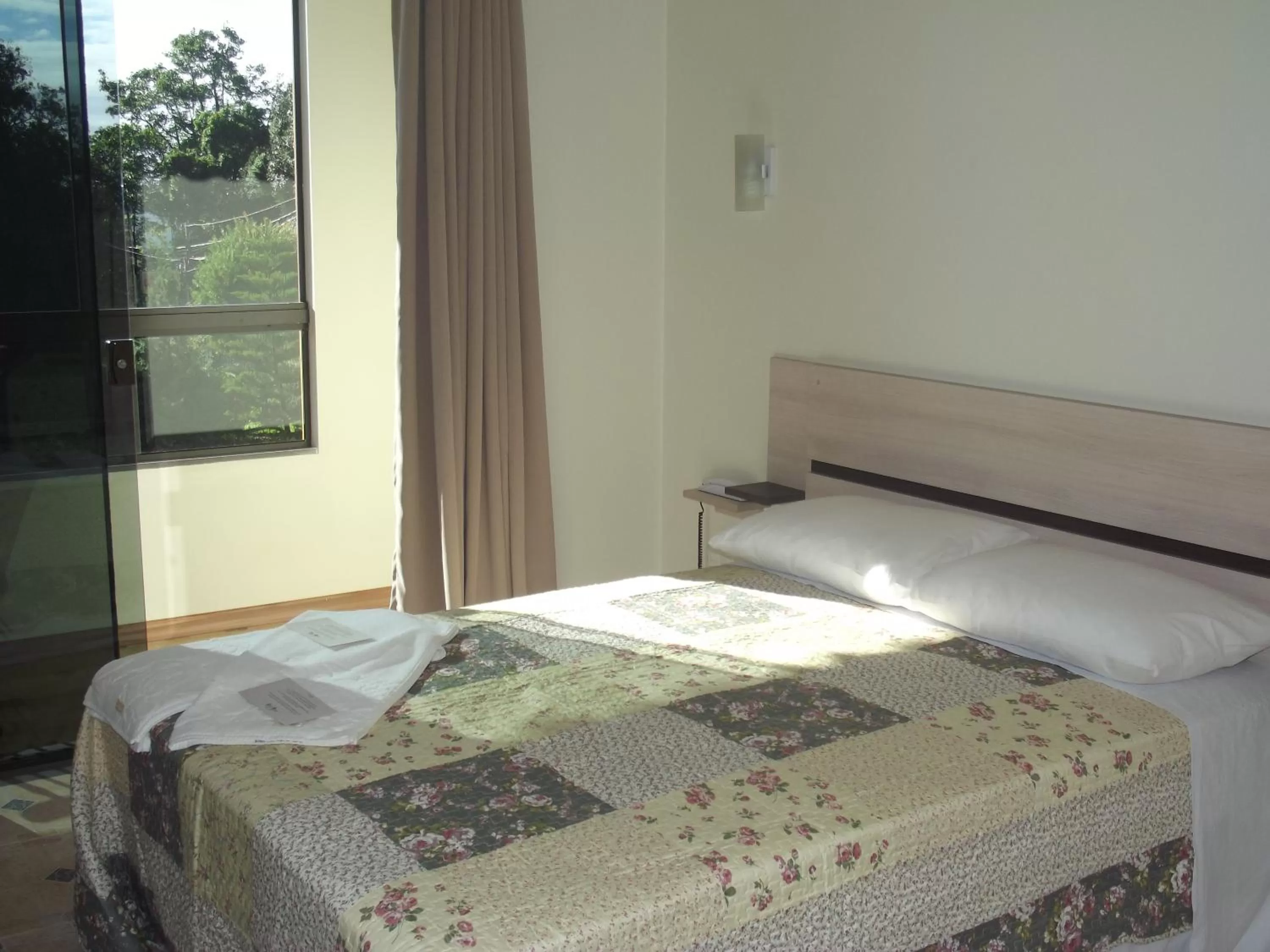 Bed in Hotel Park Haus