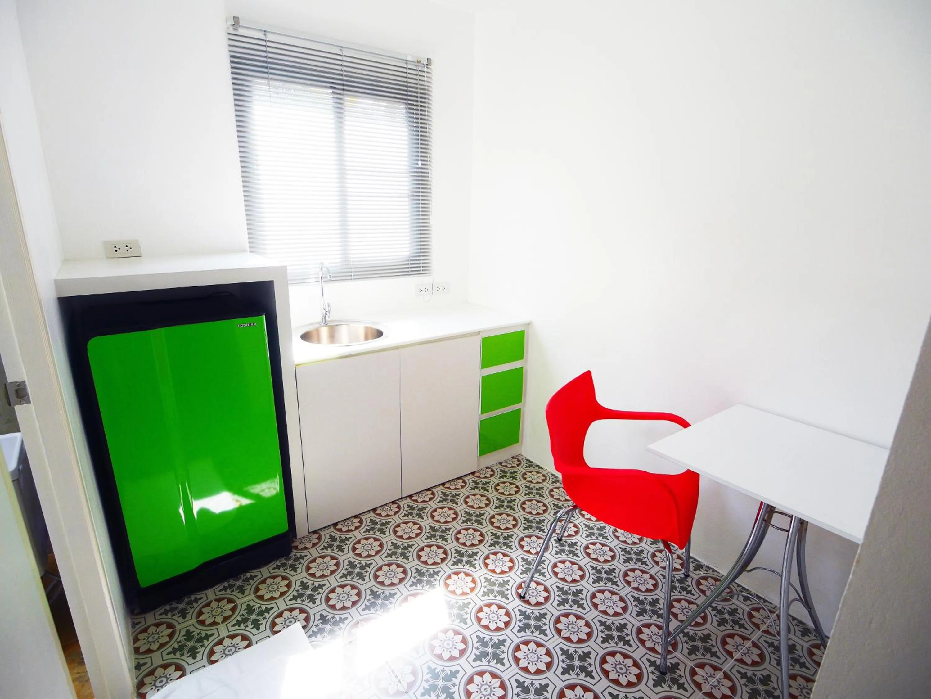 Dining area in Forest Bungalows & Mama's Restaurant