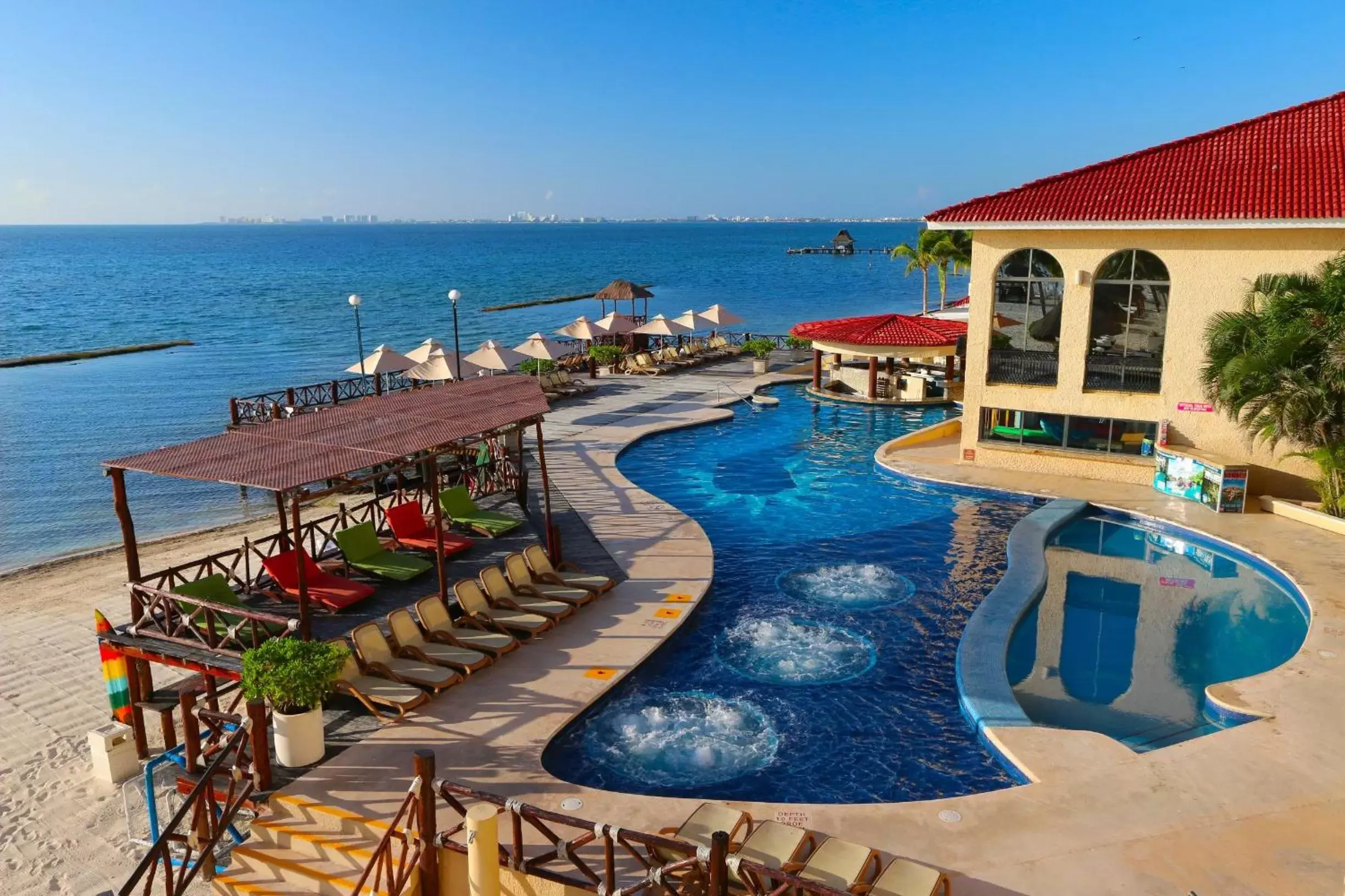 Sea view, Pool View in All Ritmo Cancun Resort & Water Park