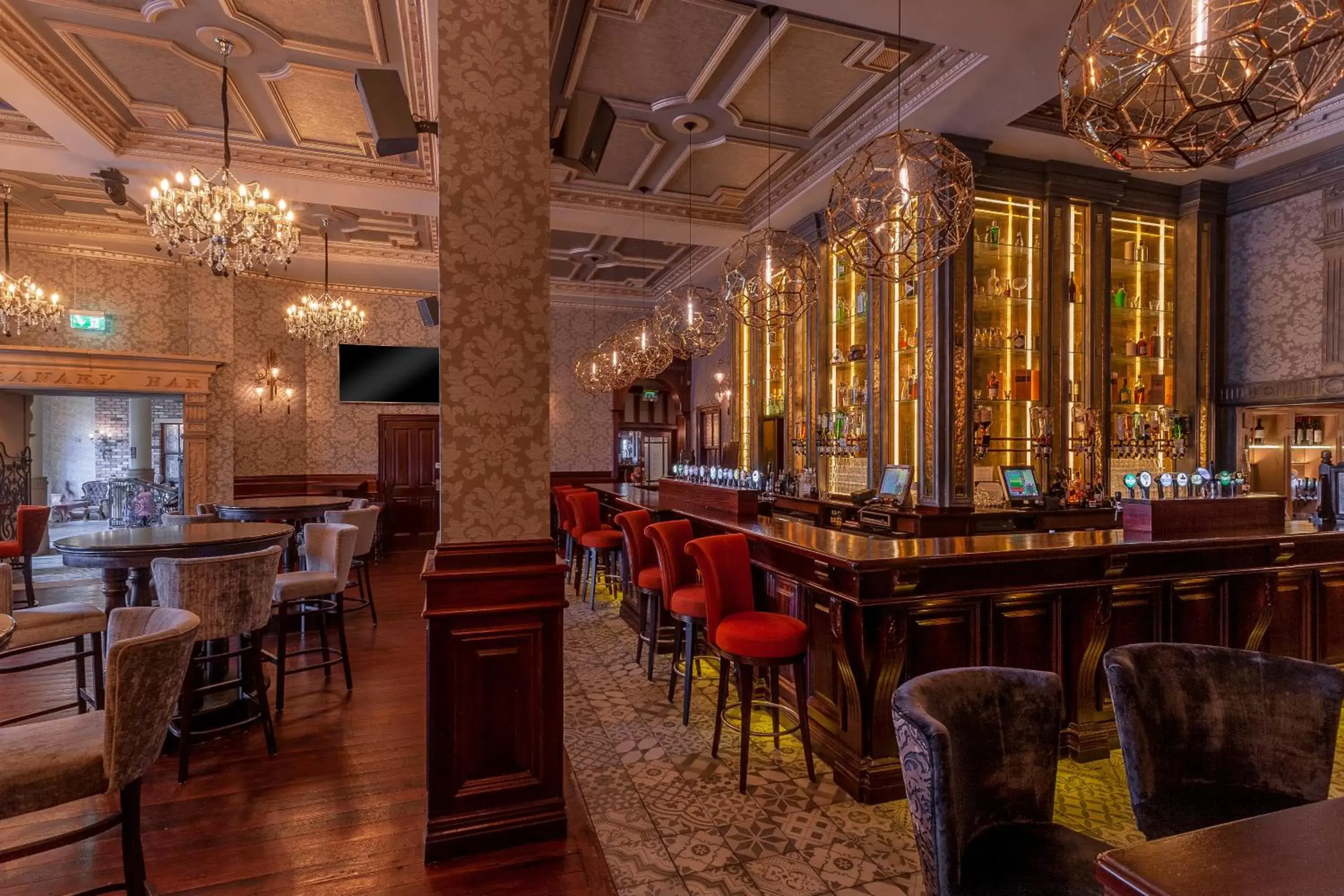 Restaurant/places to eat in Canal Court Restaurant/places to eat in Canal Court