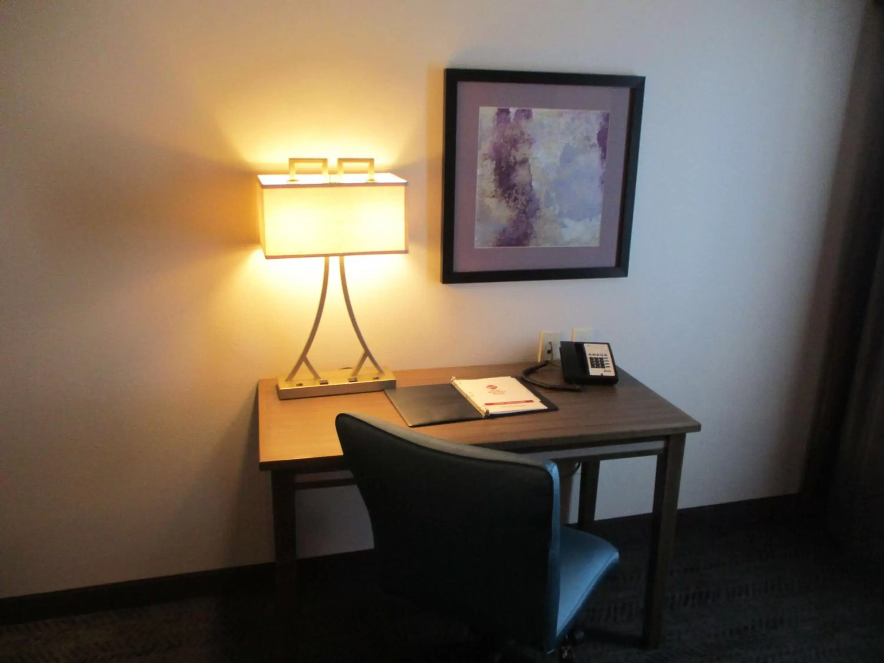 Photo of the whole room, TV/Entertainment Center in Best Western Plus Rapid City Rushmore