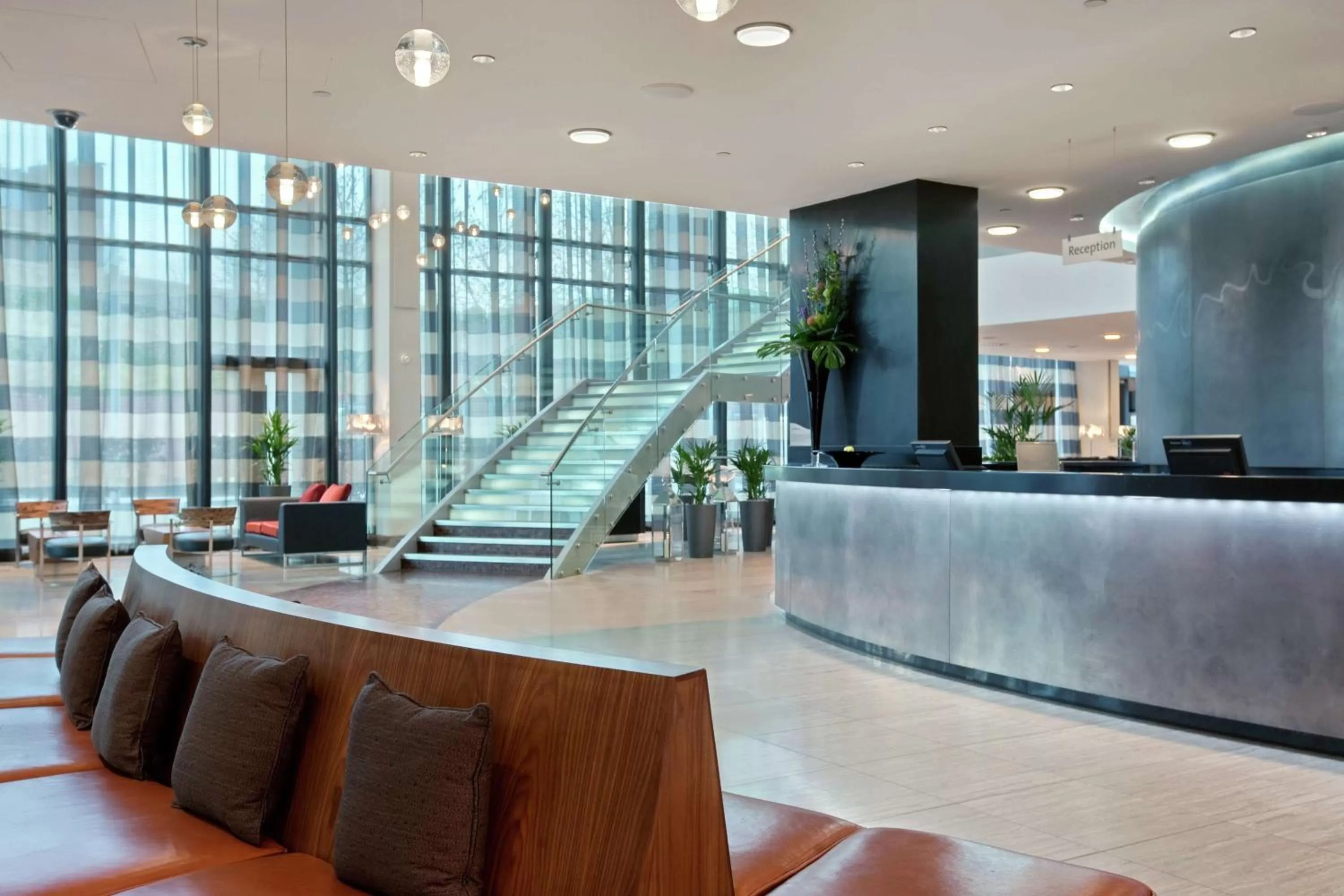 Lobby or reception in Hilton Liverpool City Centre