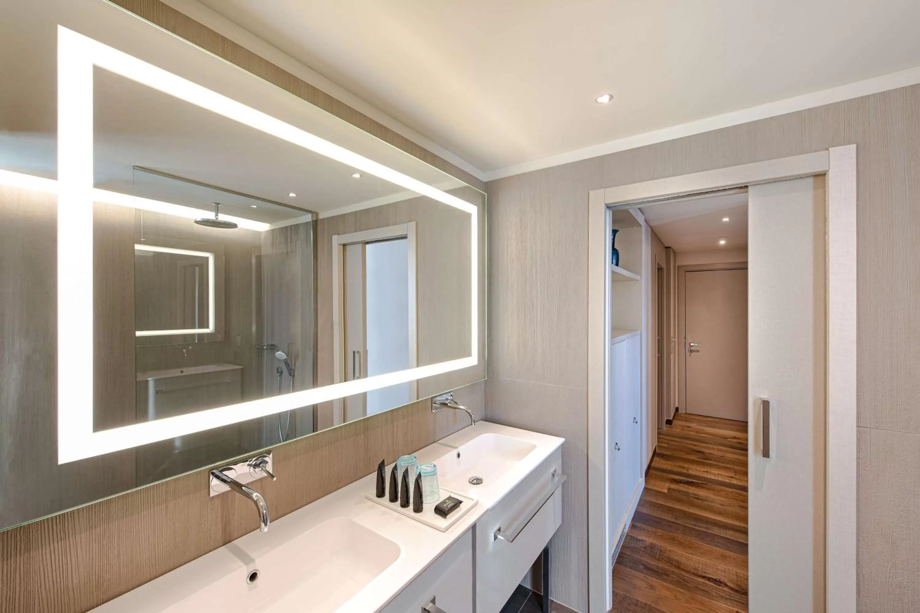 Shower in Hyatt Centric Murano Venice