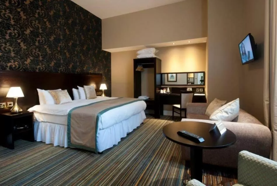 TV and multimedia, Bed in The Wyndham Arms-Wetherspoon